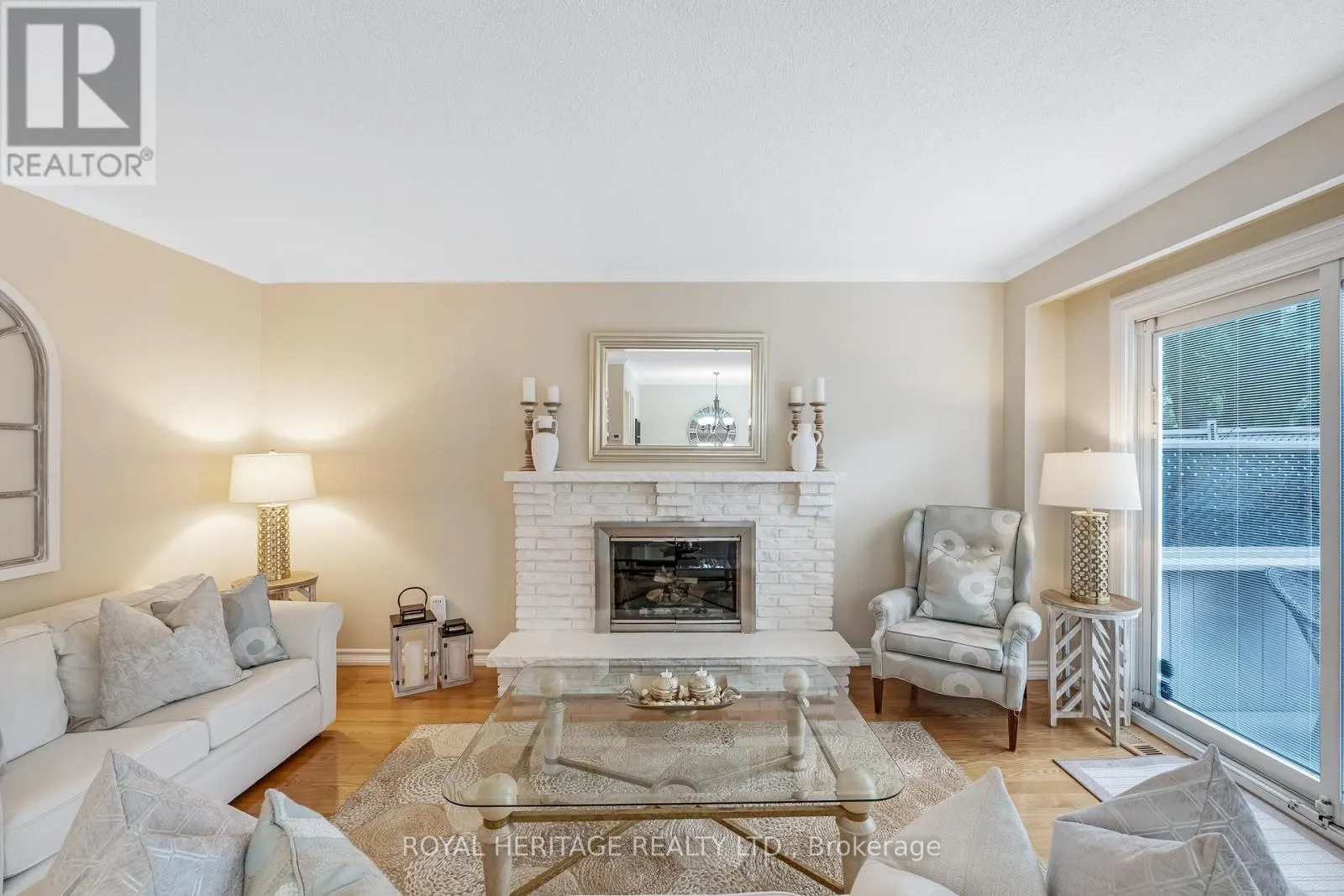 1742 SHADYBROOK DRIVE