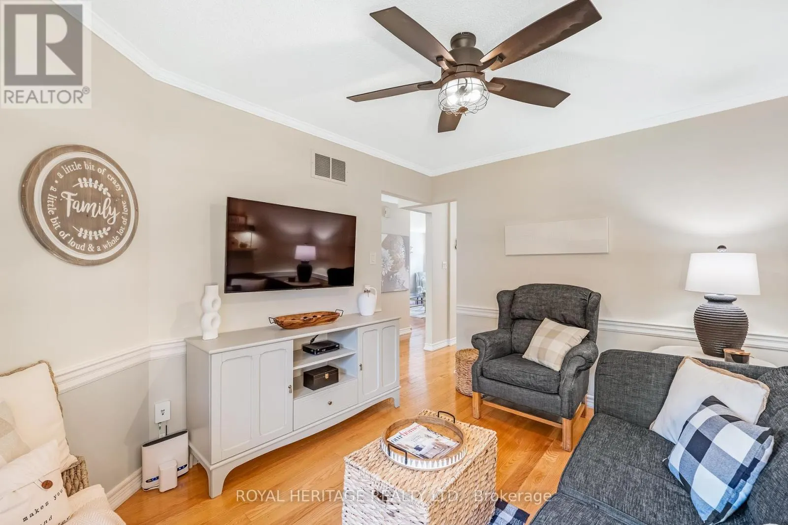 1742 SHADYBROOK DRIVE
