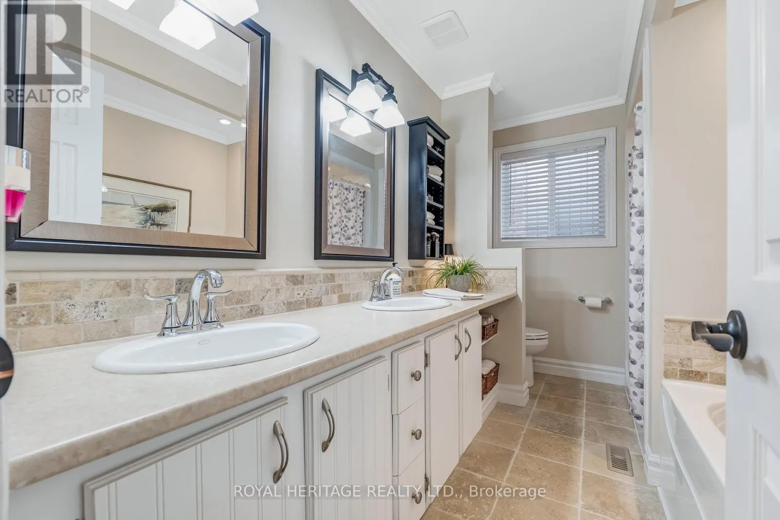1742 SHADYBROOK DRIVE