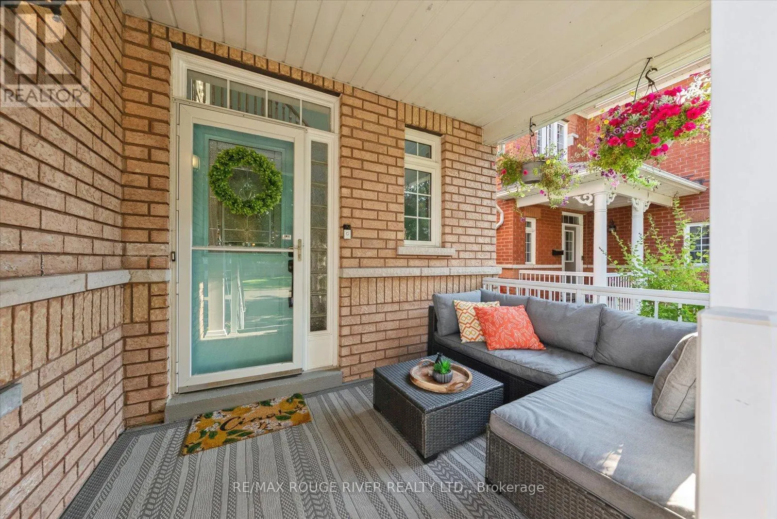 11 HELSTON CRESCENT S