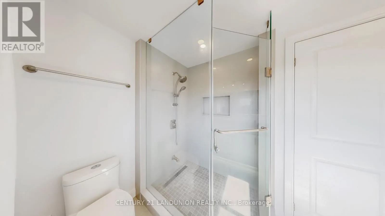 78 MARESFIELD DRIVE