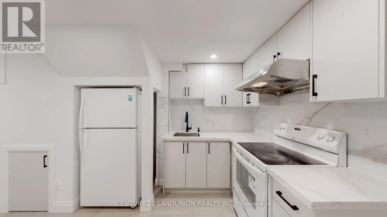 78 MARESFIELD DRIVE