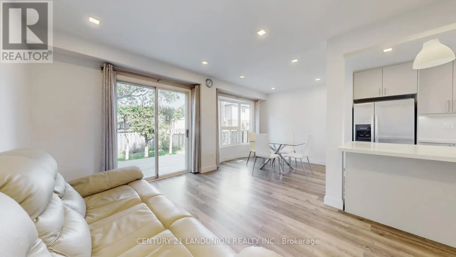 78 MARESFIELD DRIVE