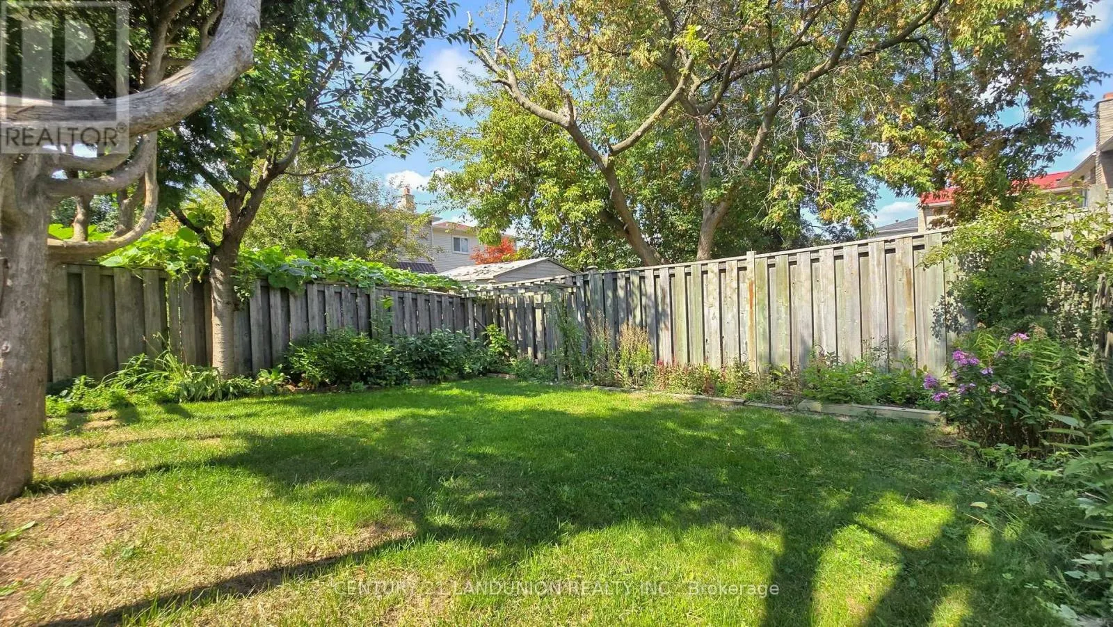 78 MARESFIELD DRIVE