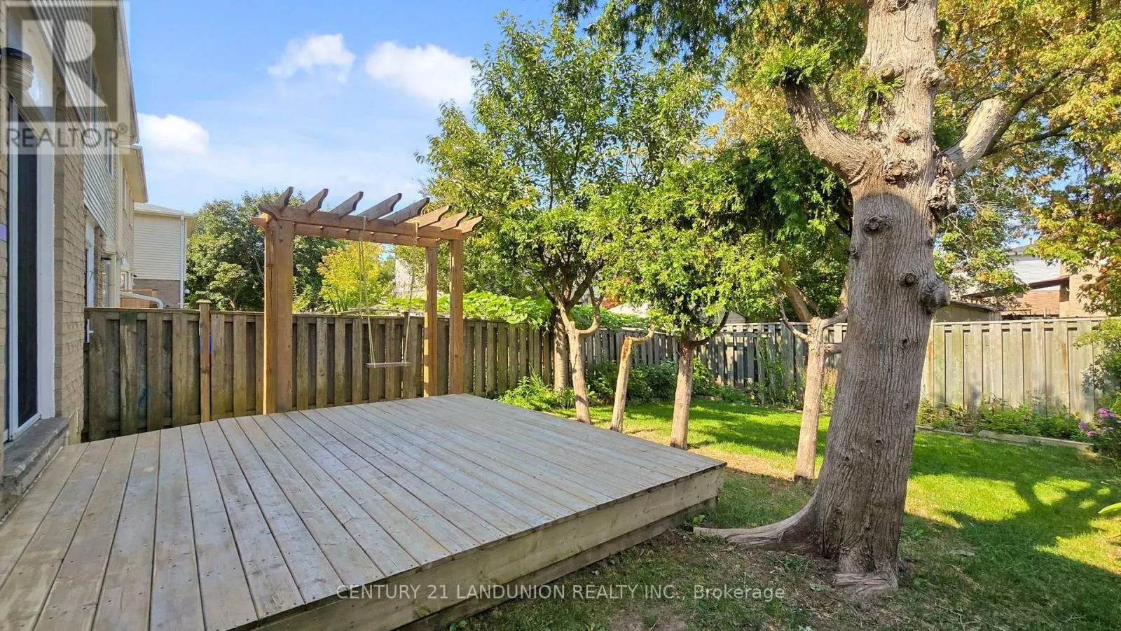 78 MARESFIELD DRIVE