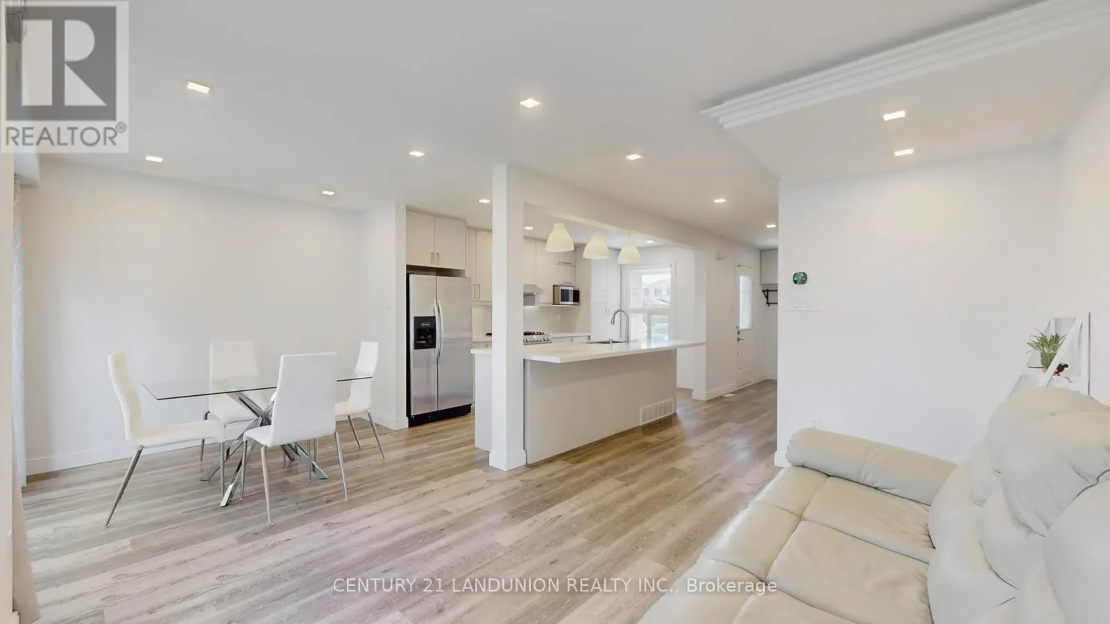 78 MARESFIELD DRIVE