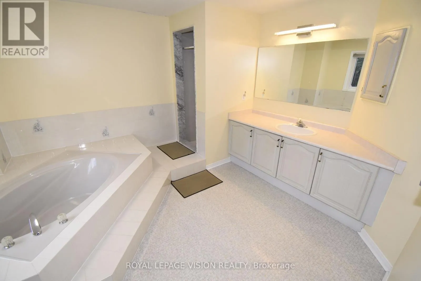 14 GLENHEATHER TERRACE