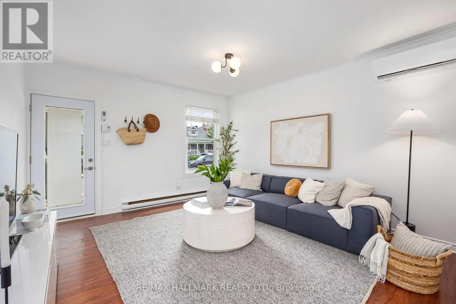 38 WESTWOOD AVENUE