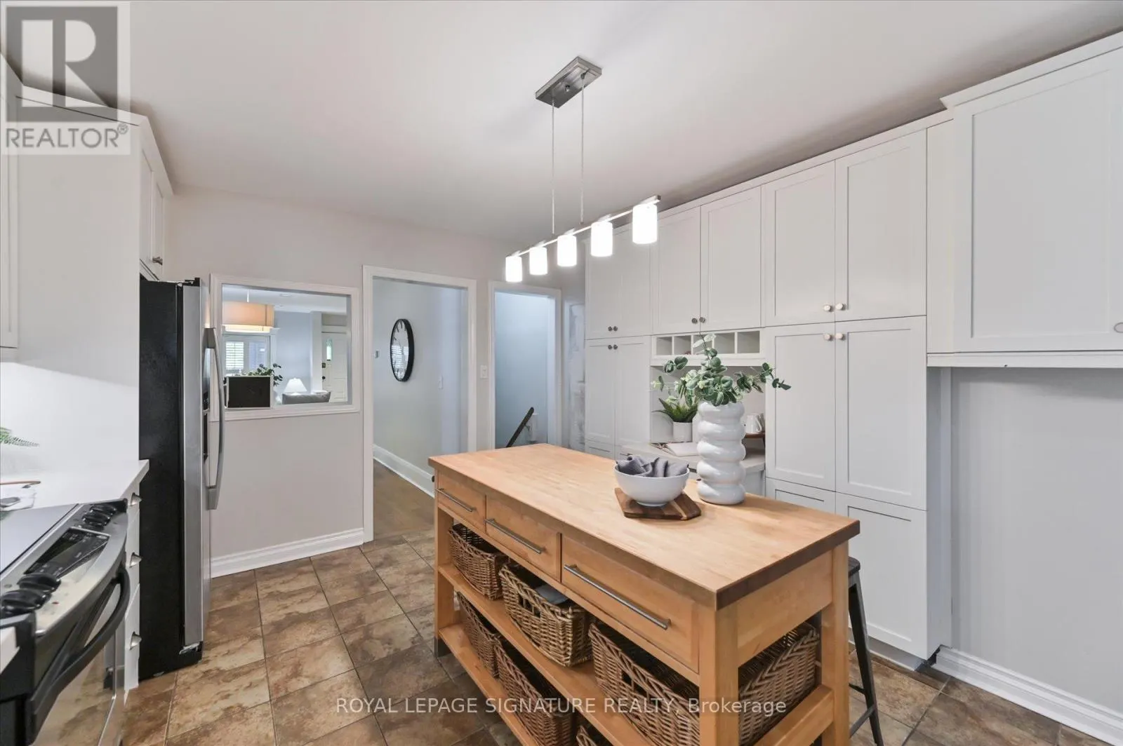 80 MORTIMER AVENUE