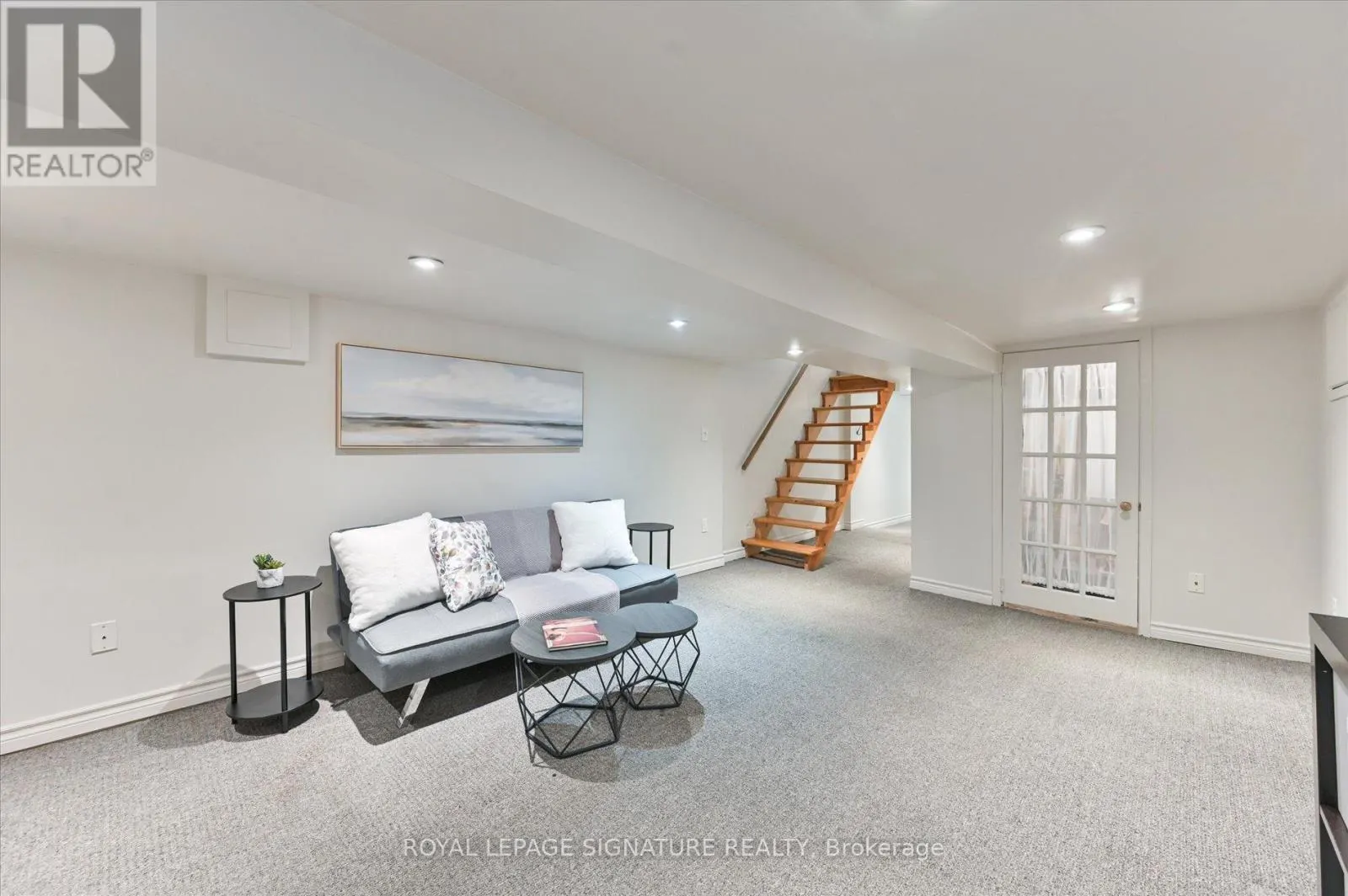 80 MORTIMER AVENUE