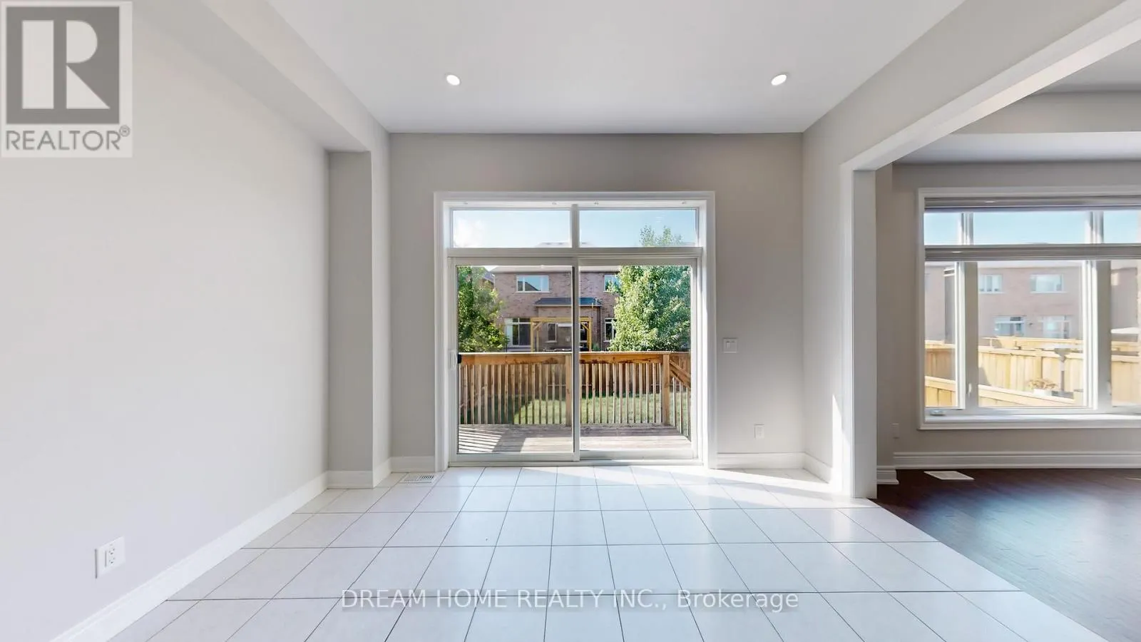 69 BLENHEIM CIRCLE