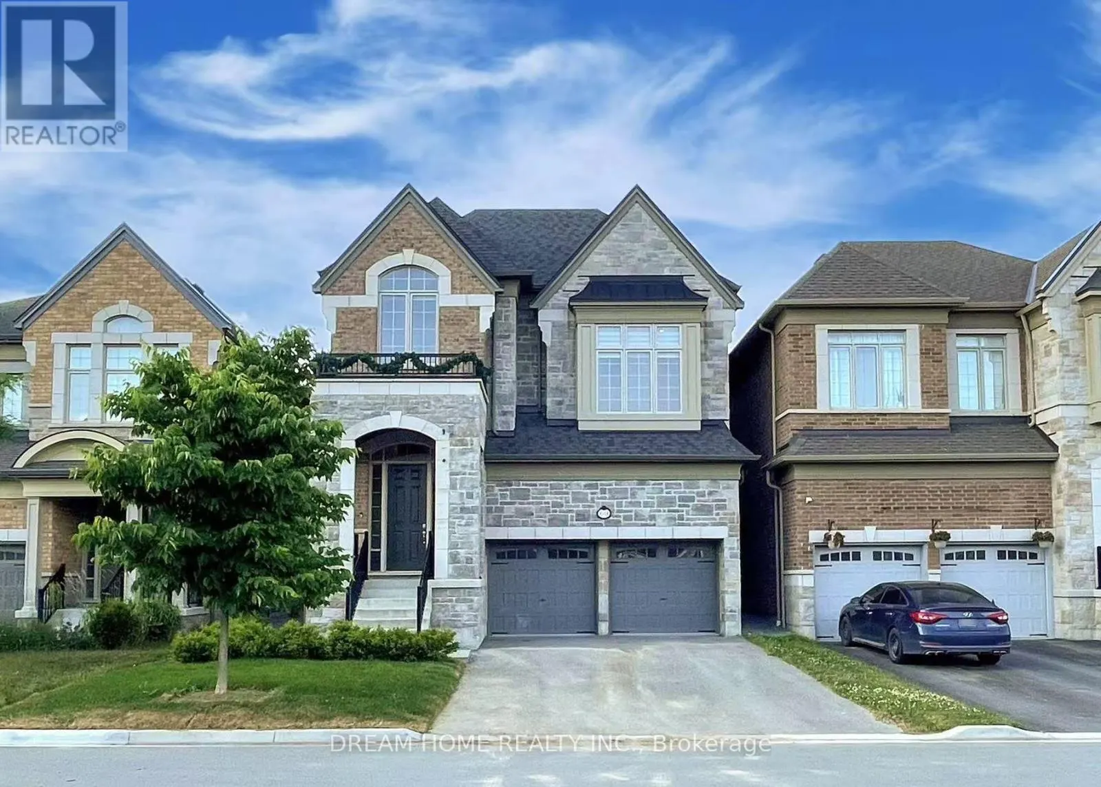 69 BLENHEIM CIRCLE