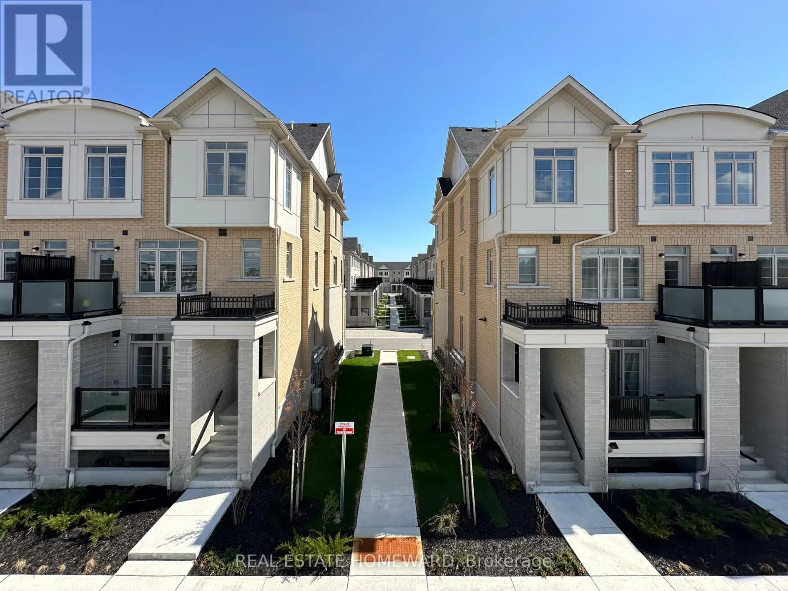 119 - 1655 PALMERS SAWMILL ROAD