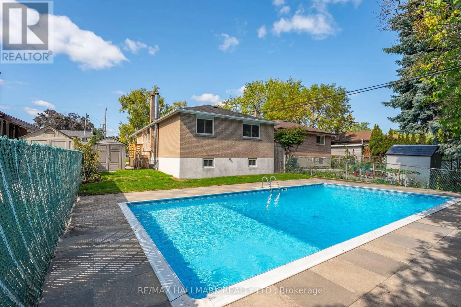7 WAGNER DRIVE
