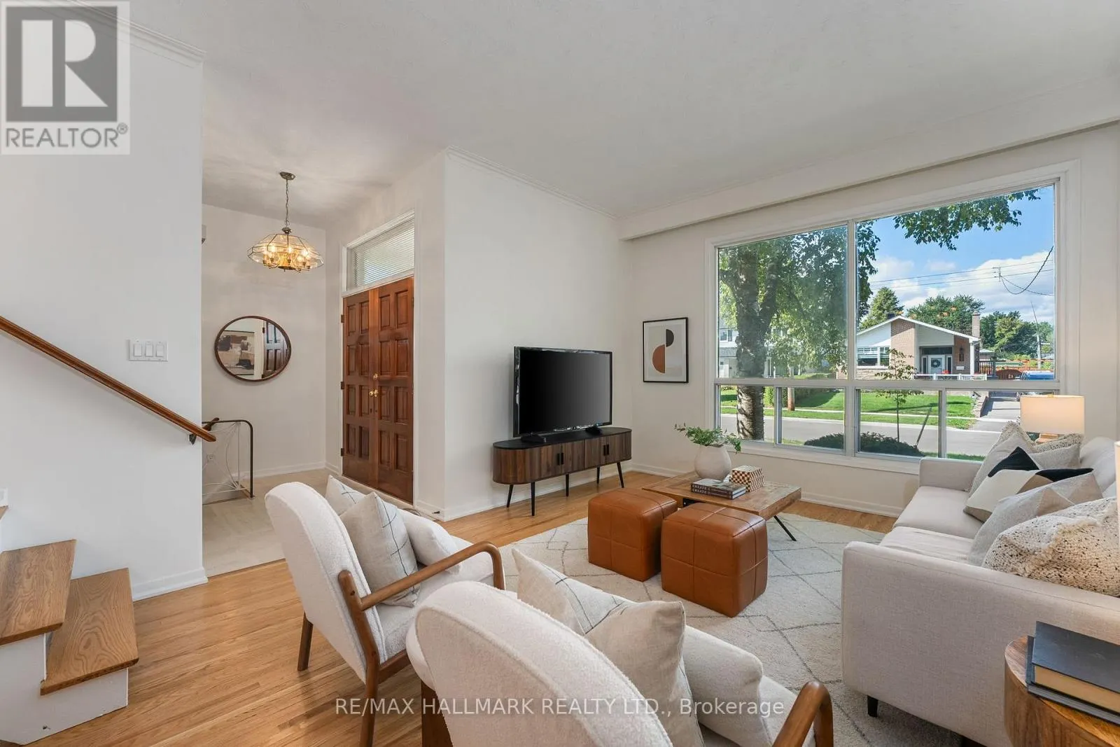 7 WAGNER DRIVE
