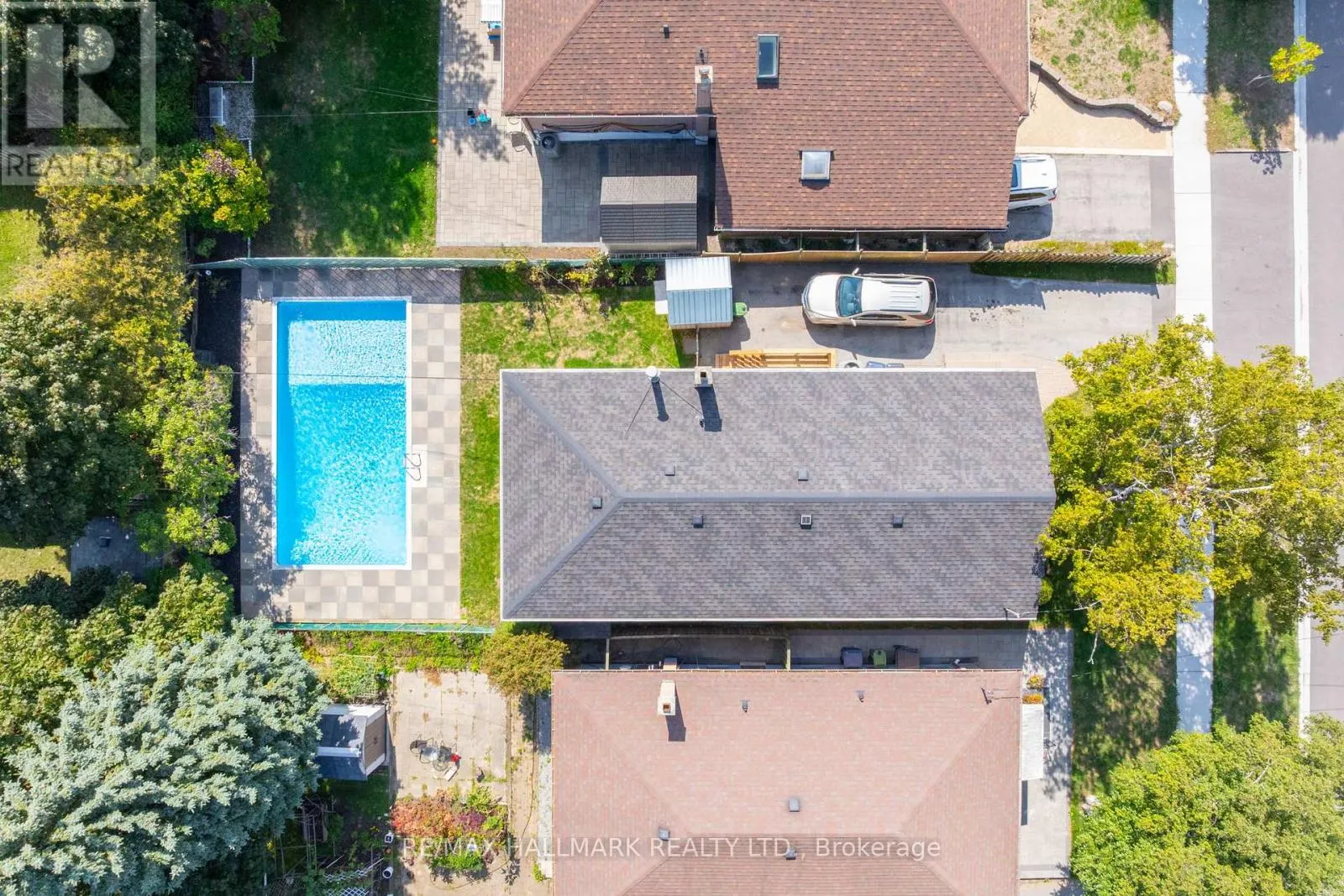 7 WAGNER DRIVE
