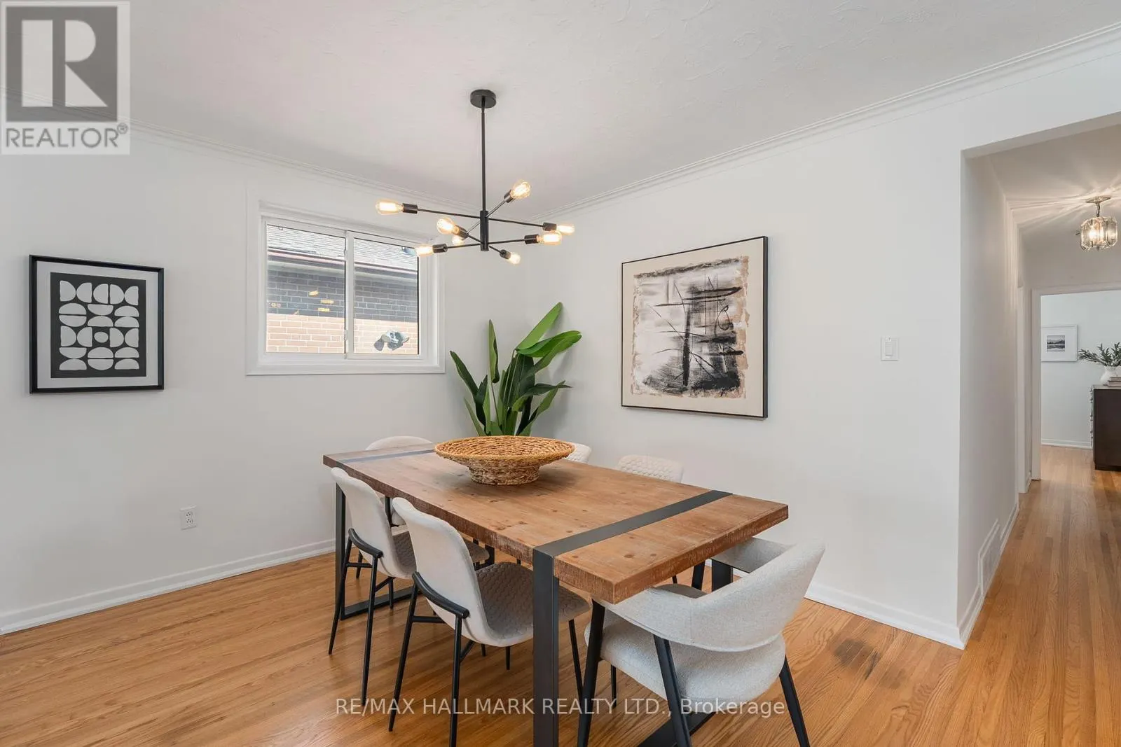 7 WAGNER DRIVE