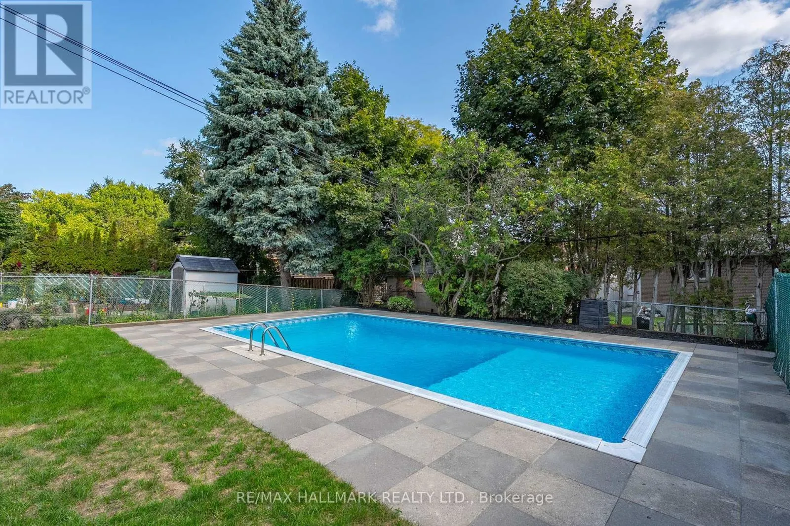 7 WAGNER DRIVE
