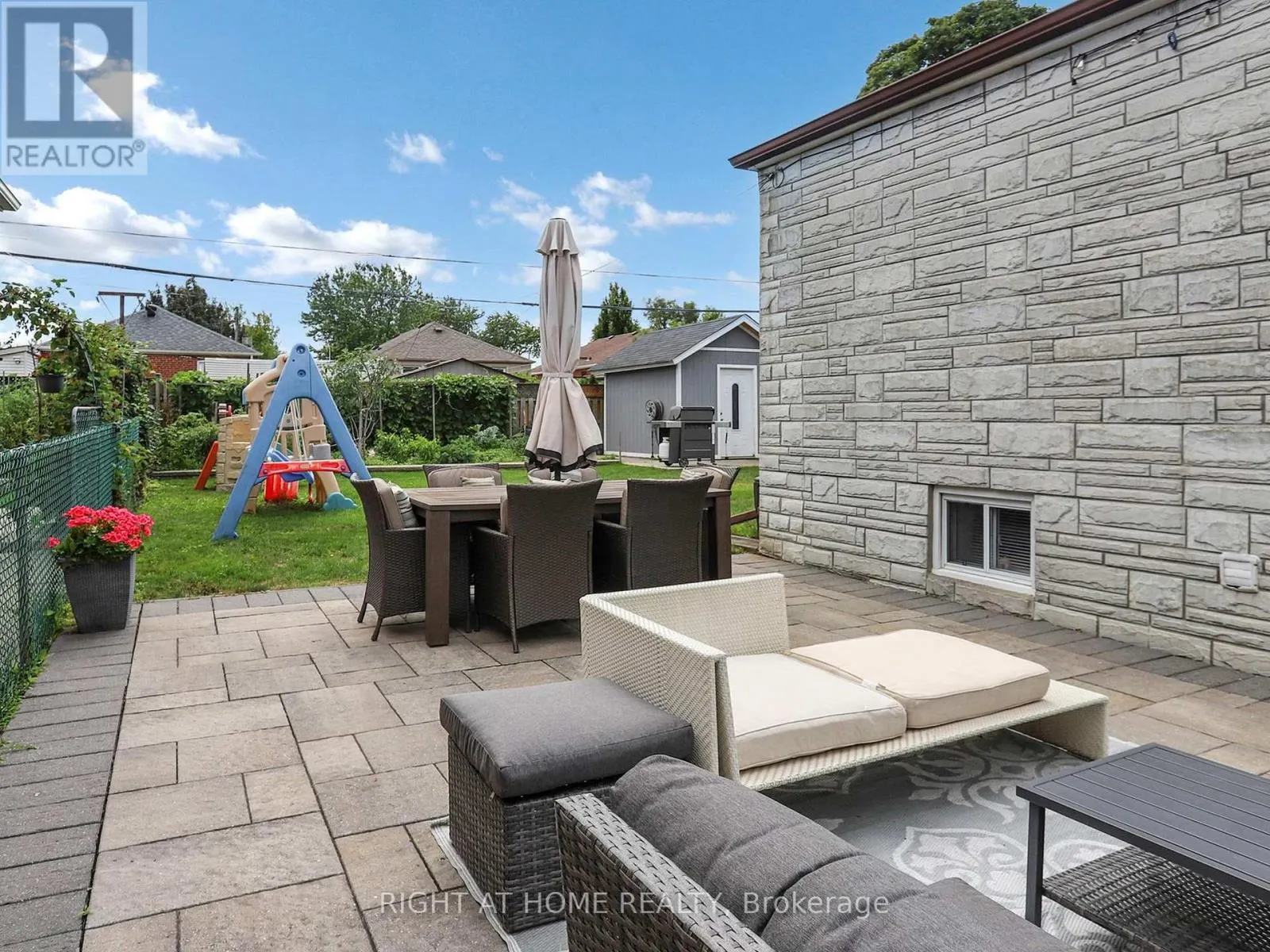 120 MARCHINGTON CIRCLE