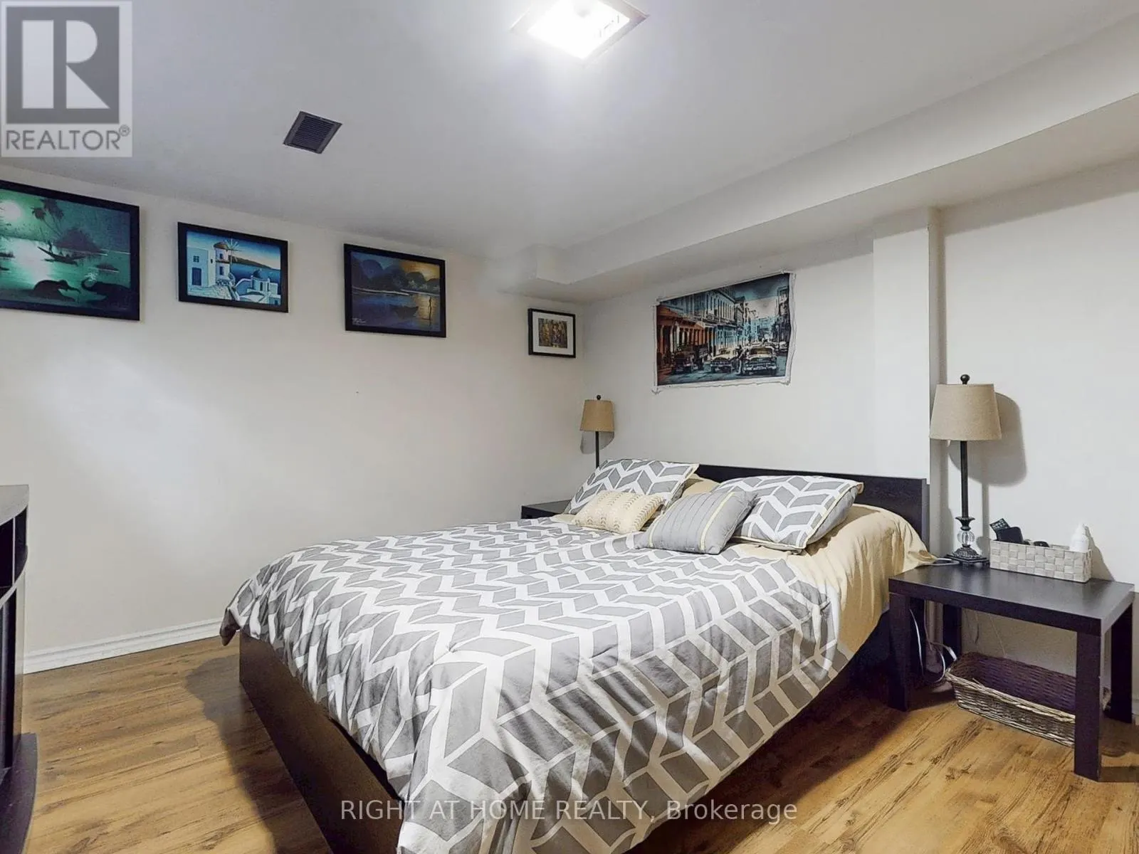 120 MARCHINGTON CIRCLE