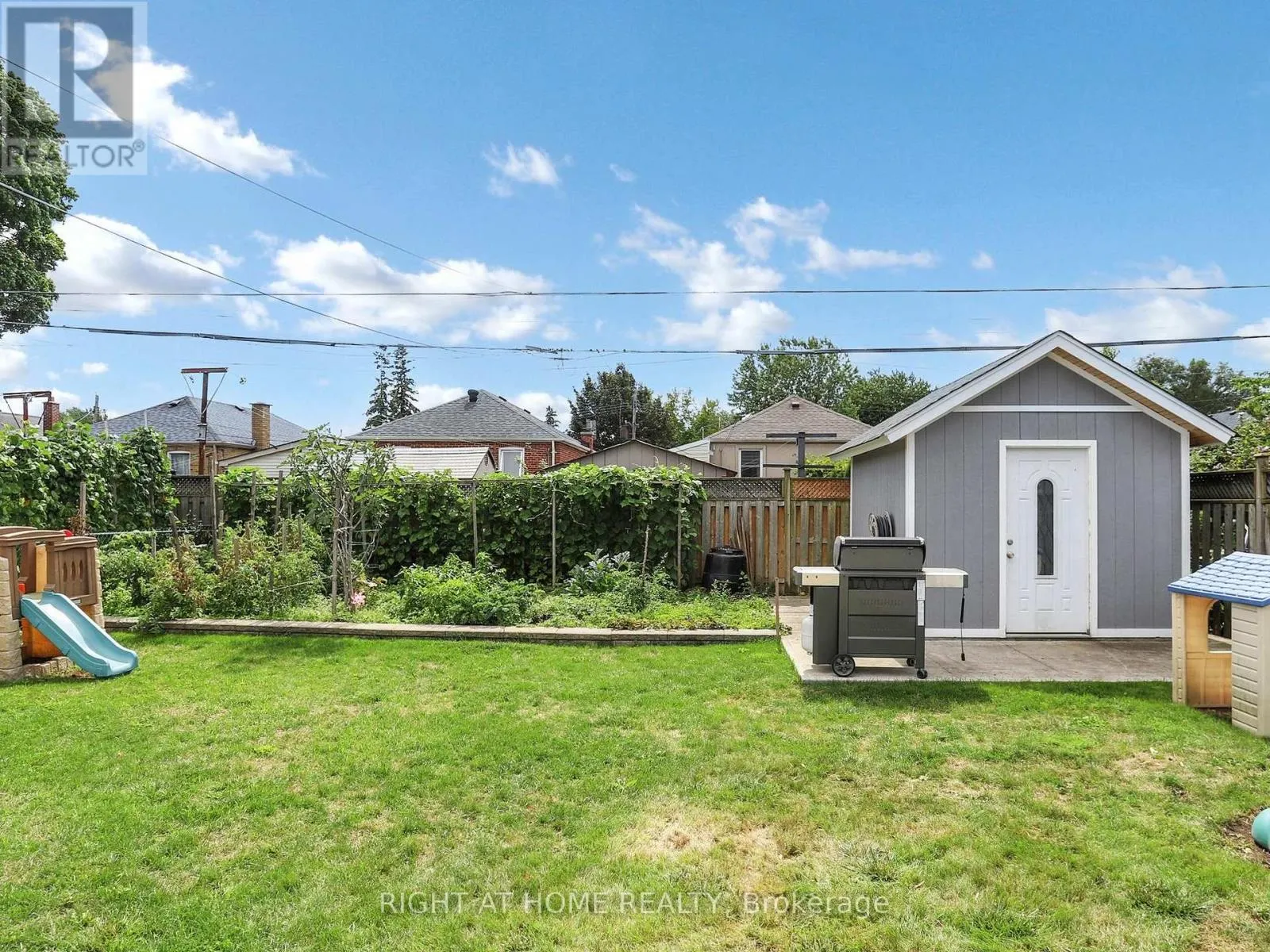 120 MARCHINGTON CIRCLE