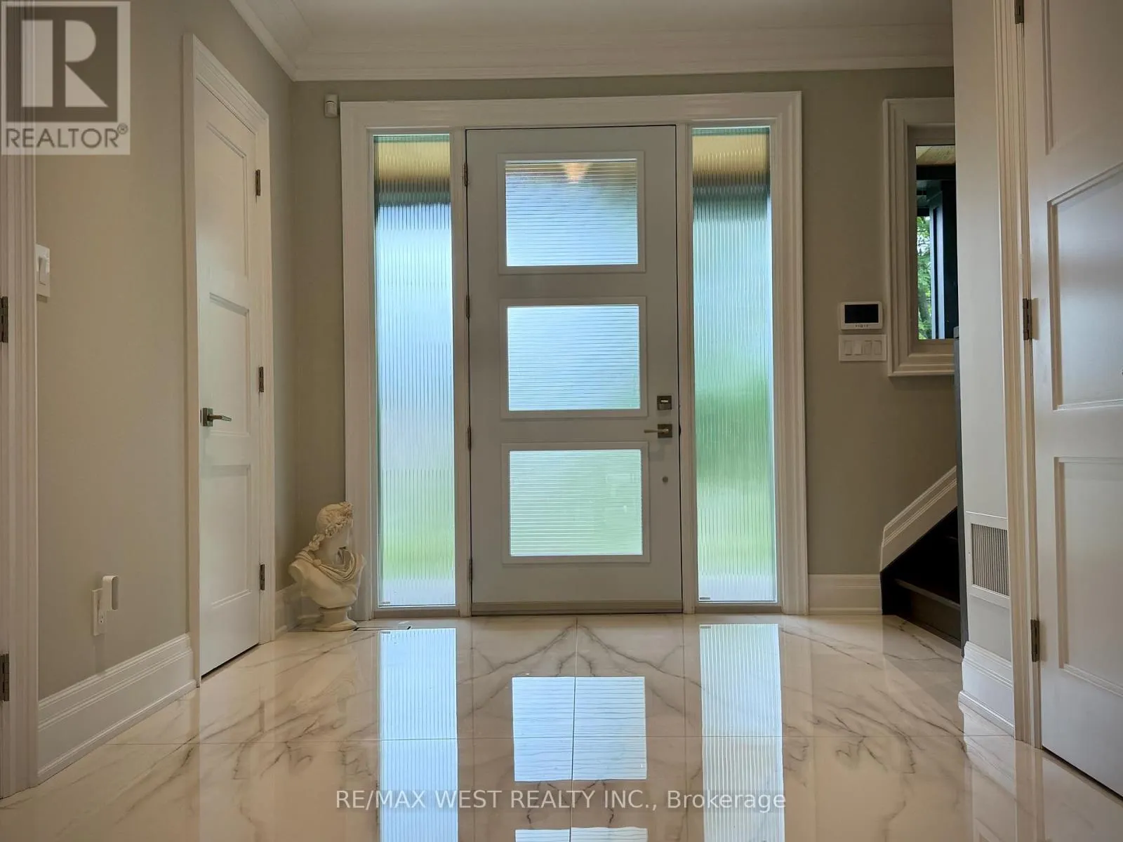 18 WINDY RIDGE DRIVE