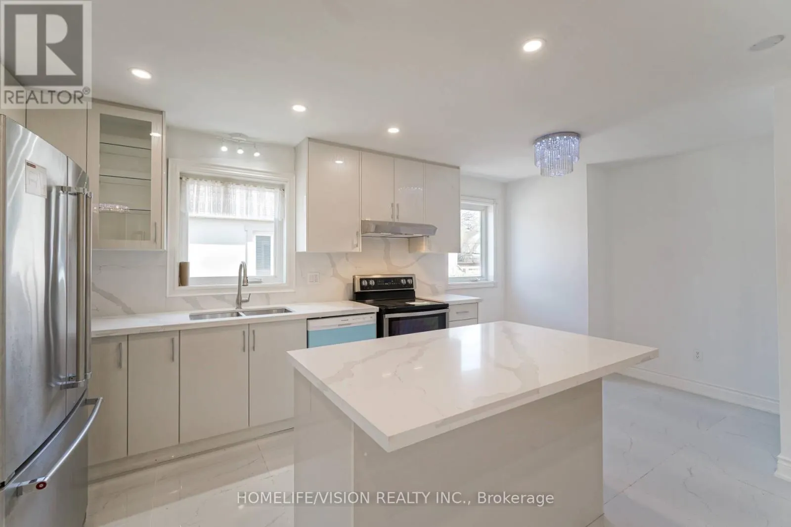 5 ORLANDO BOULEVARD