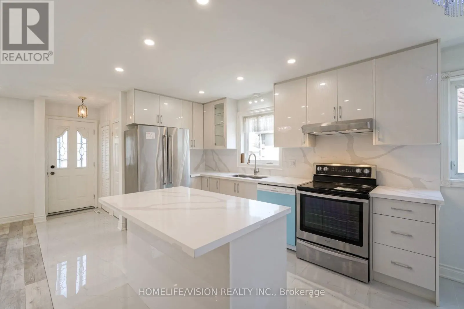 5 ORLANDO BOULEVARD