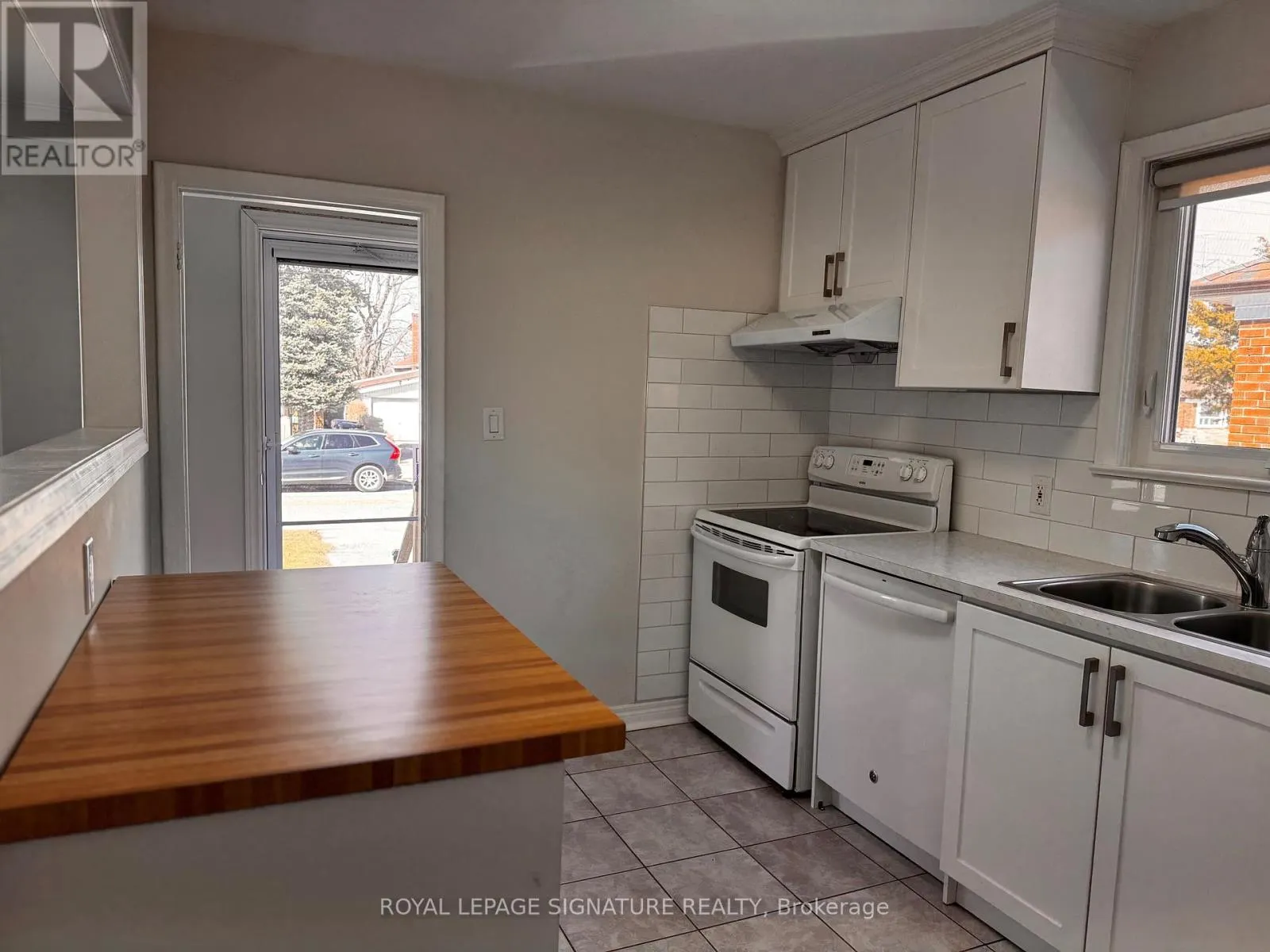 MAIN - 103 RANSTONE GARDENS