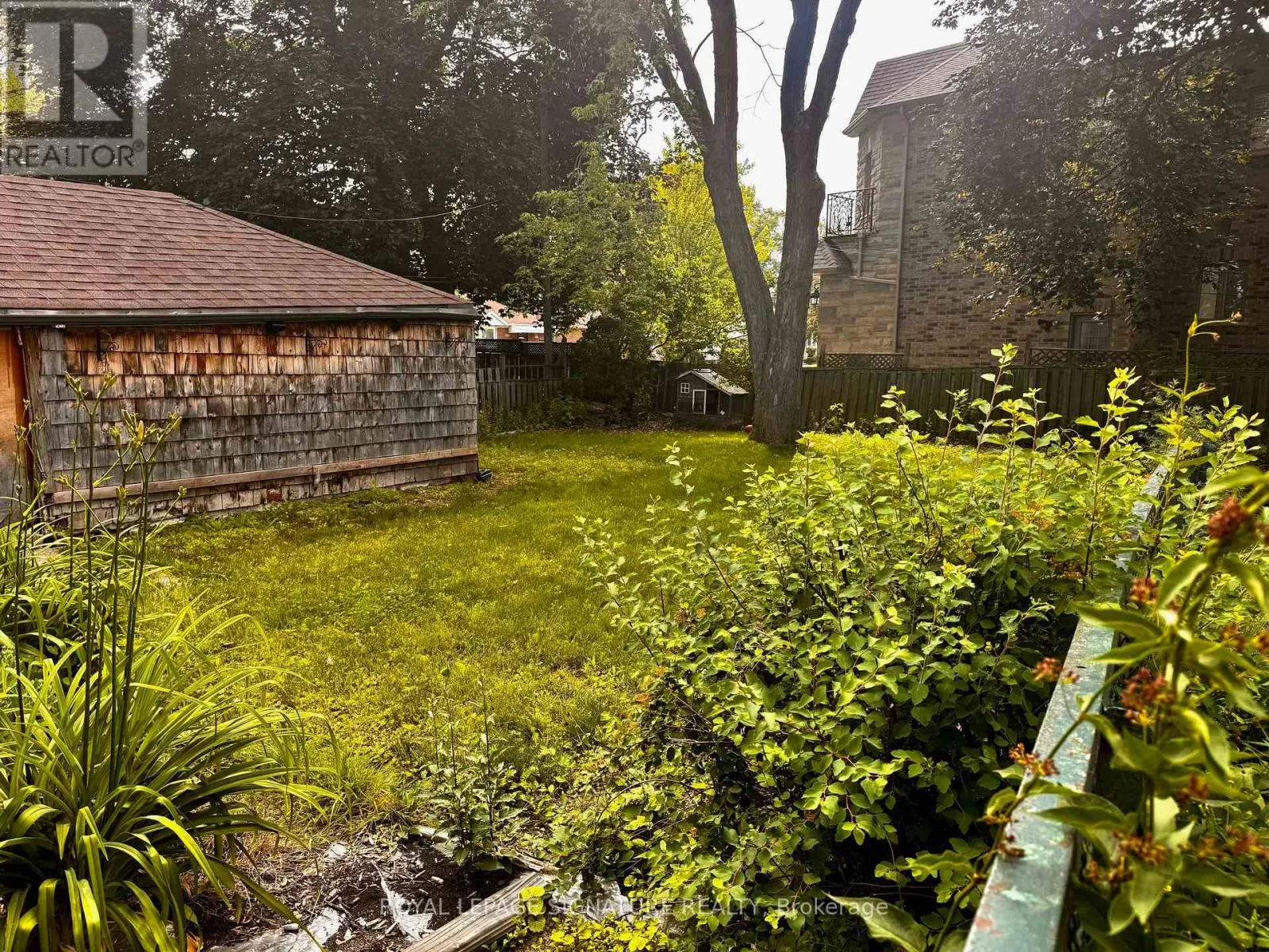 MAIN - 103 RANSTONE GARDENS