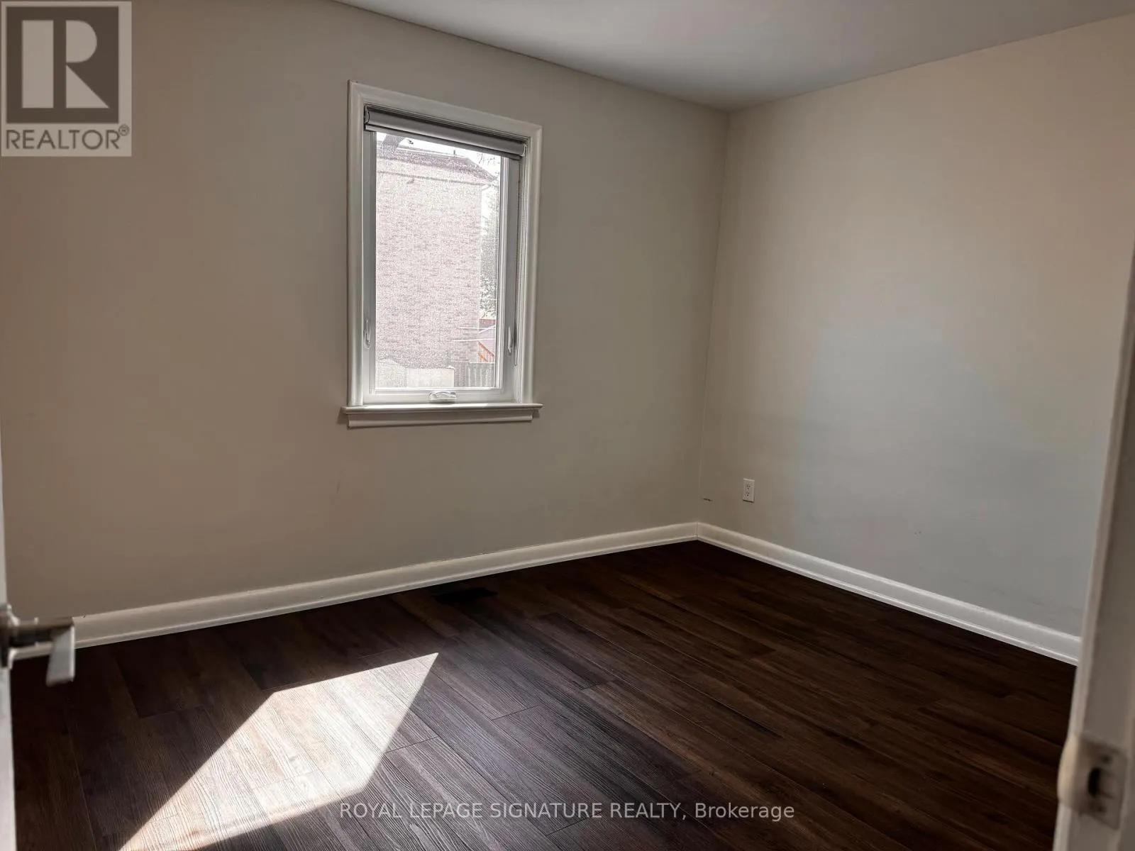 MAIN - 103 RANSTONE GARDENS