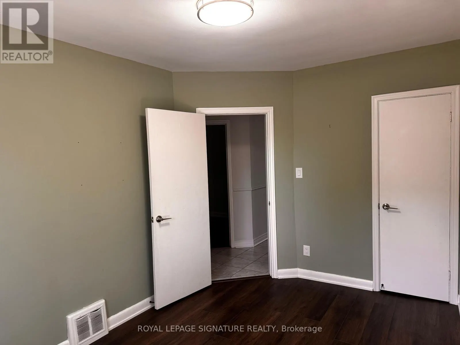 MAIN - 103 RANSTONE GARDENS