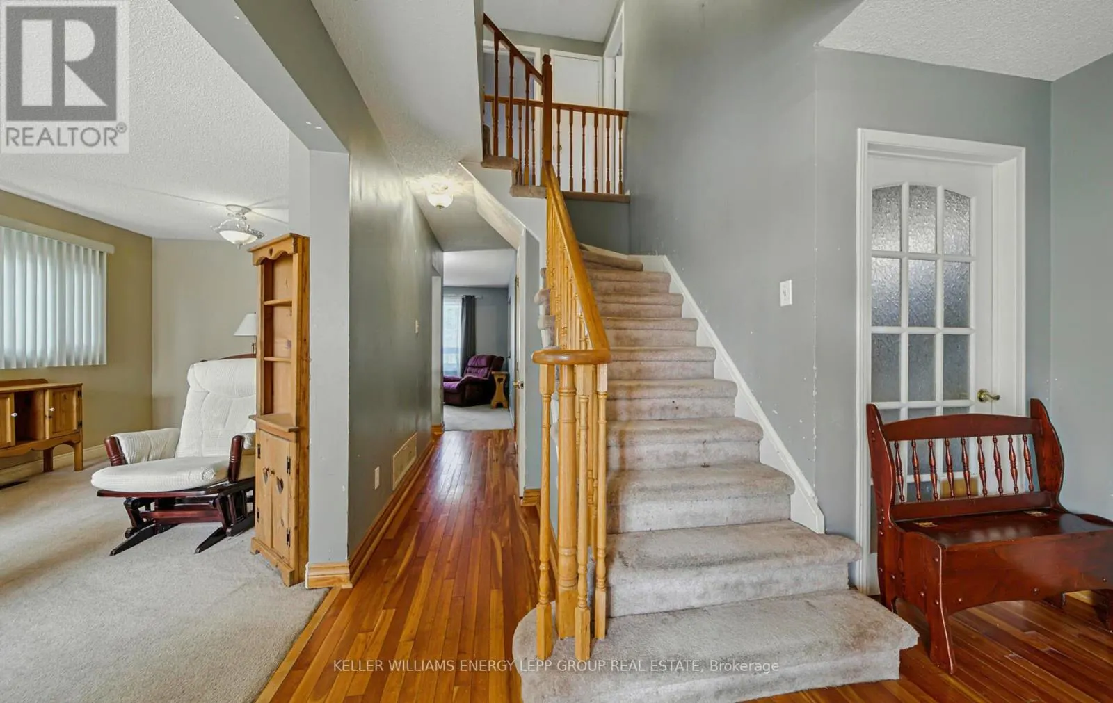 87 WOODSTONE PLACE