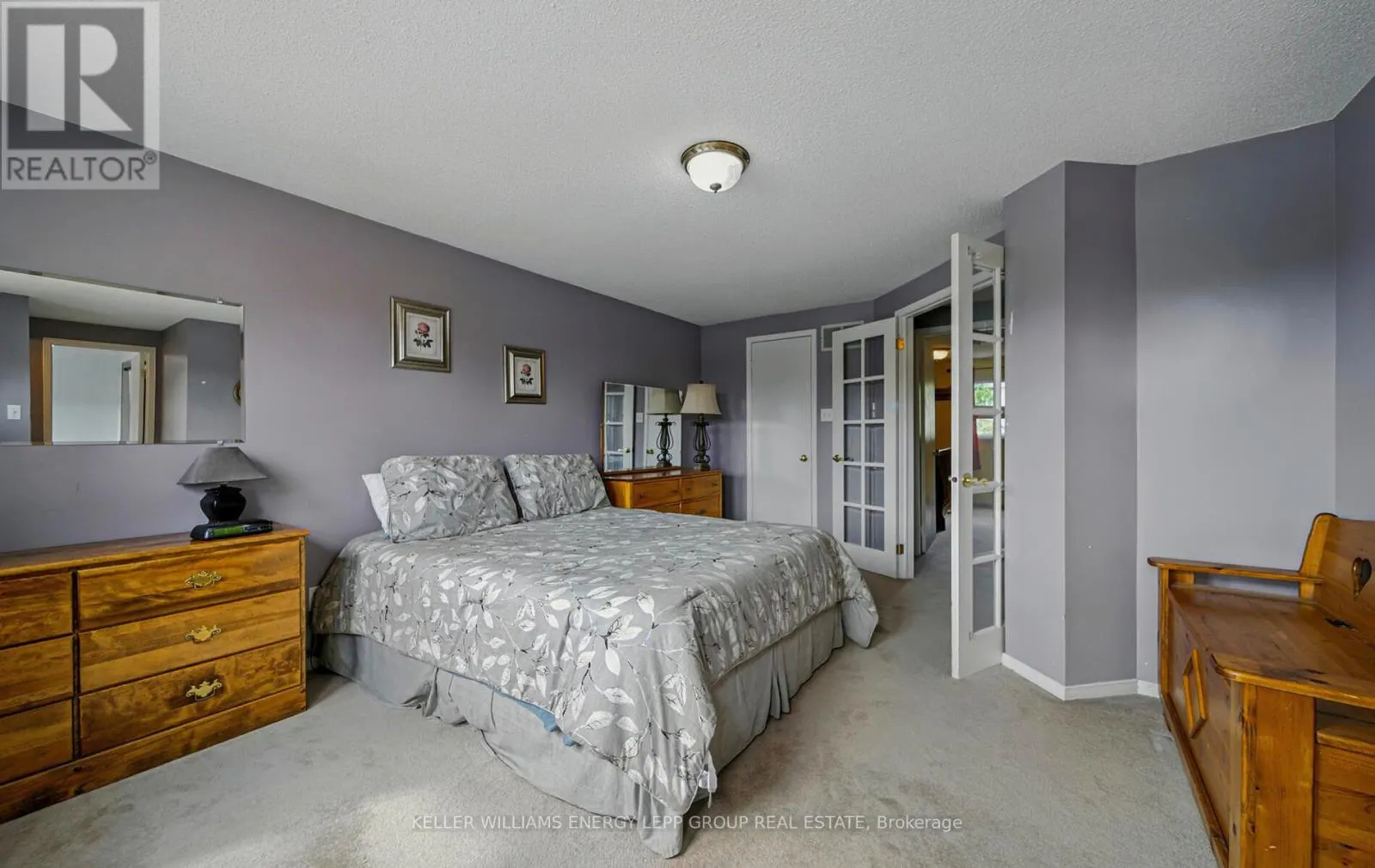87 WOODSTONE PLACE