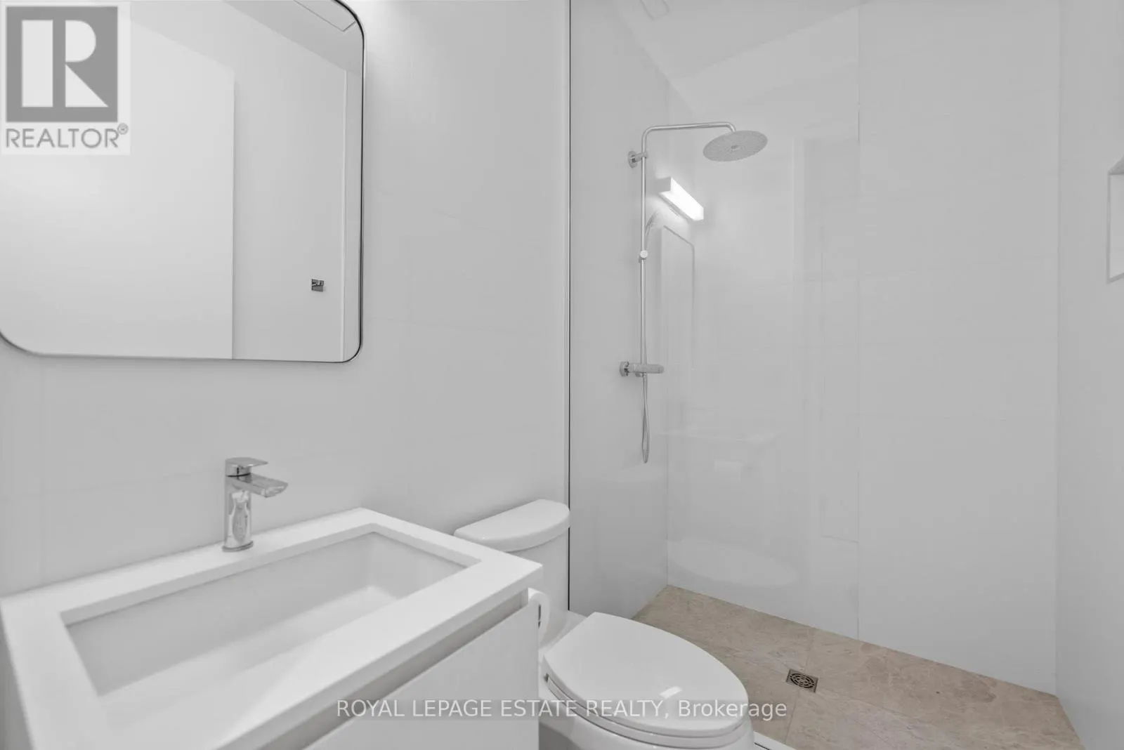 LOWER UNIT - 51 MACLEAN AVENUE