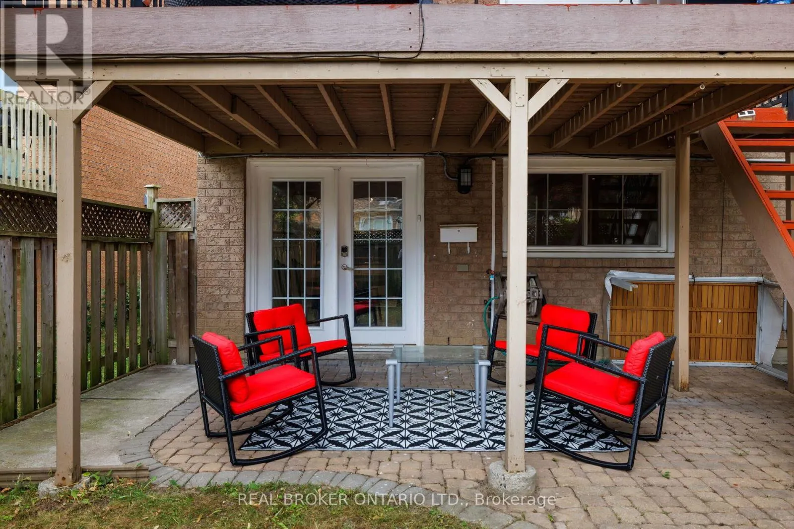 23 MISTY HILLS TRAIL