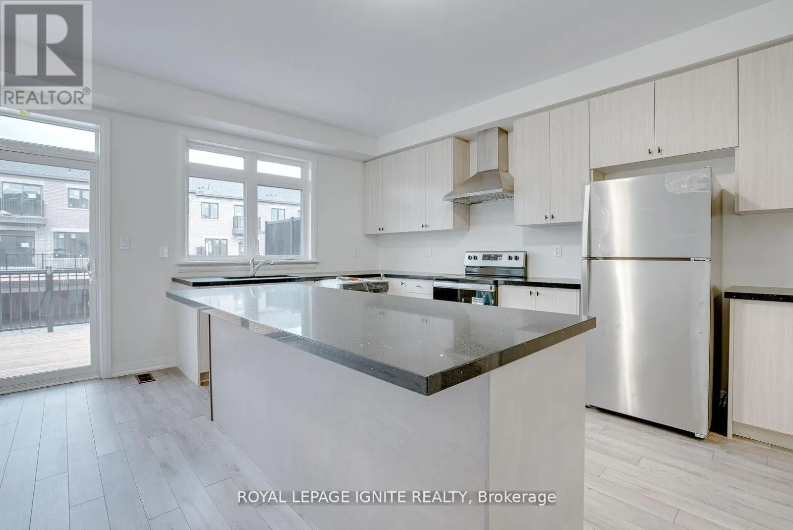 2709 PETER MATTHEWS DRIVE