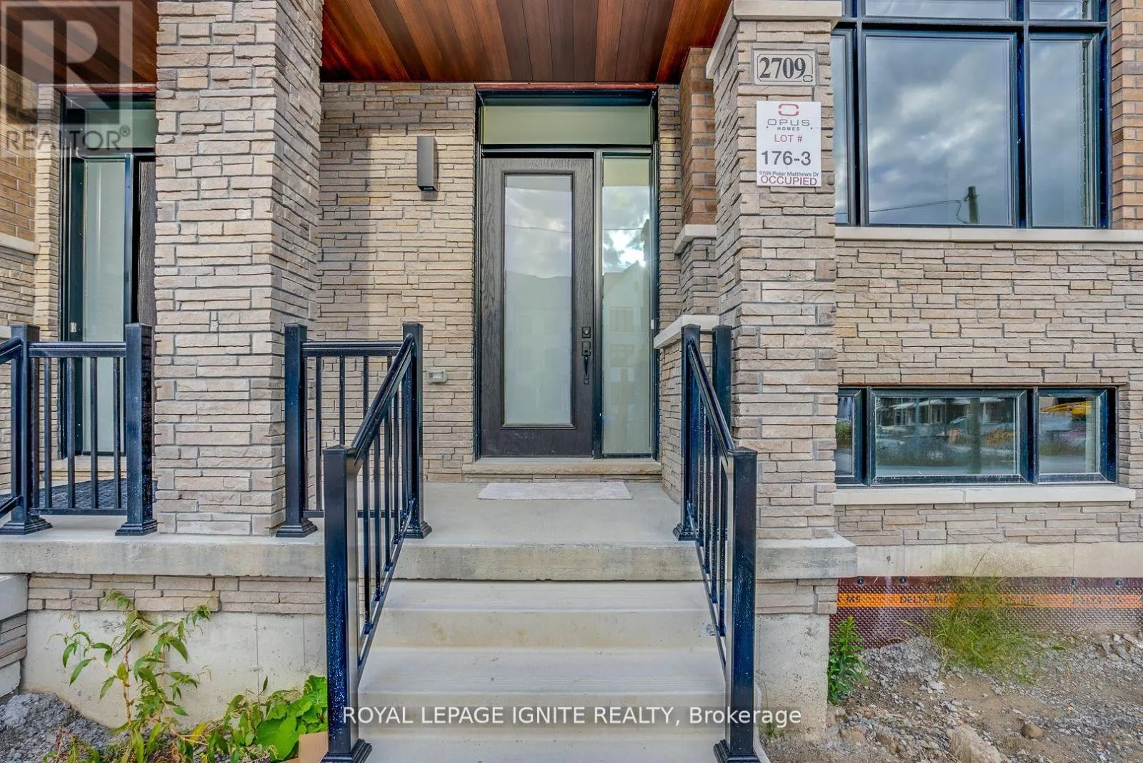 2709 PETER MATTHEWS DRIVE