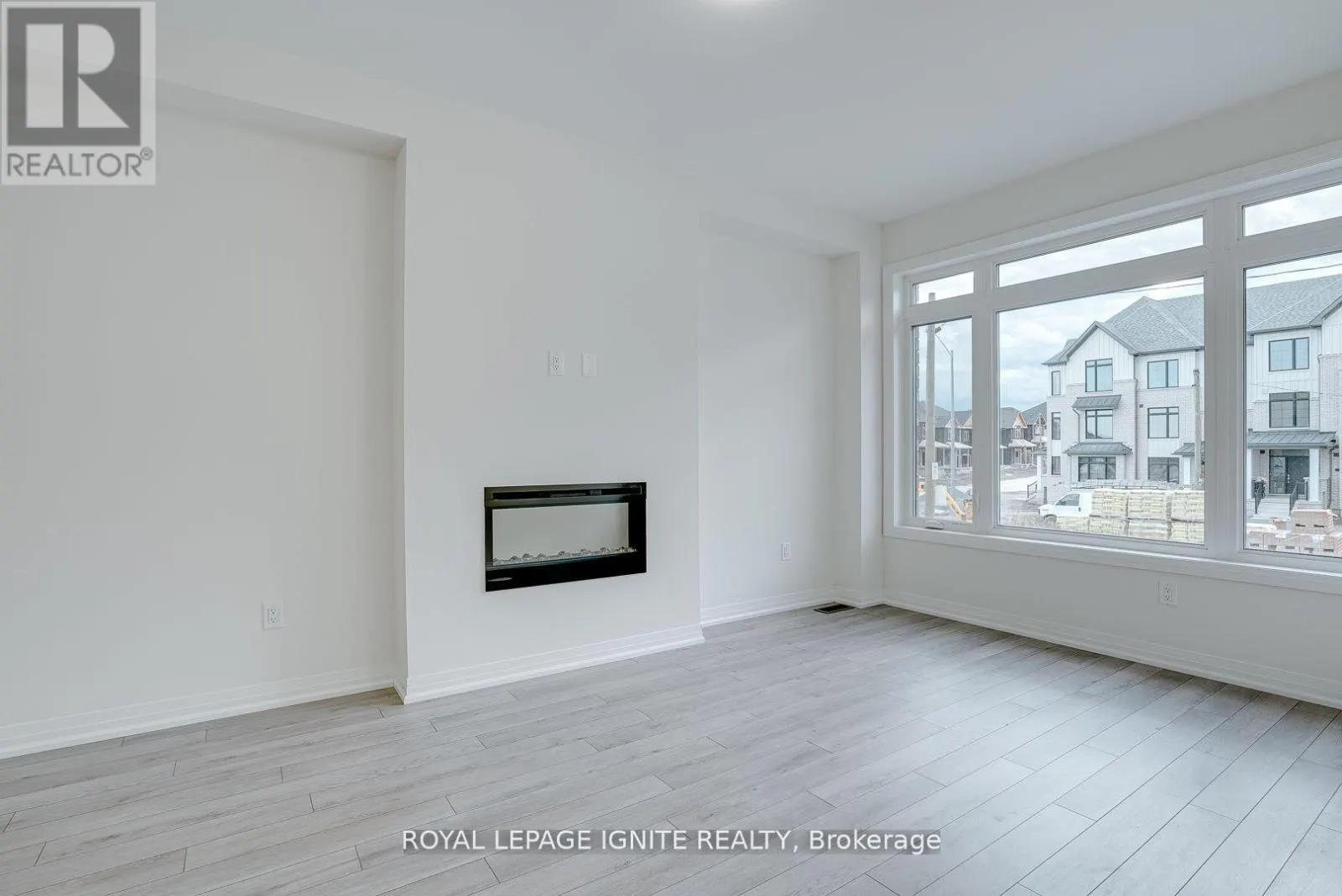 2709 PETER MATTHEWS DRIVE