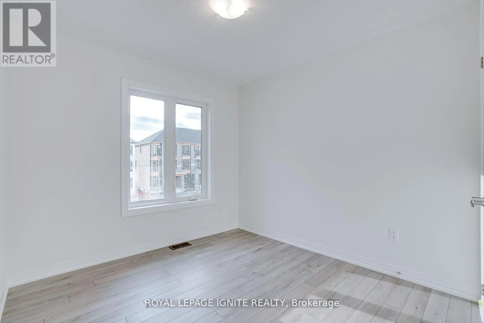 2709 PETER MATTHEWS DRIVE