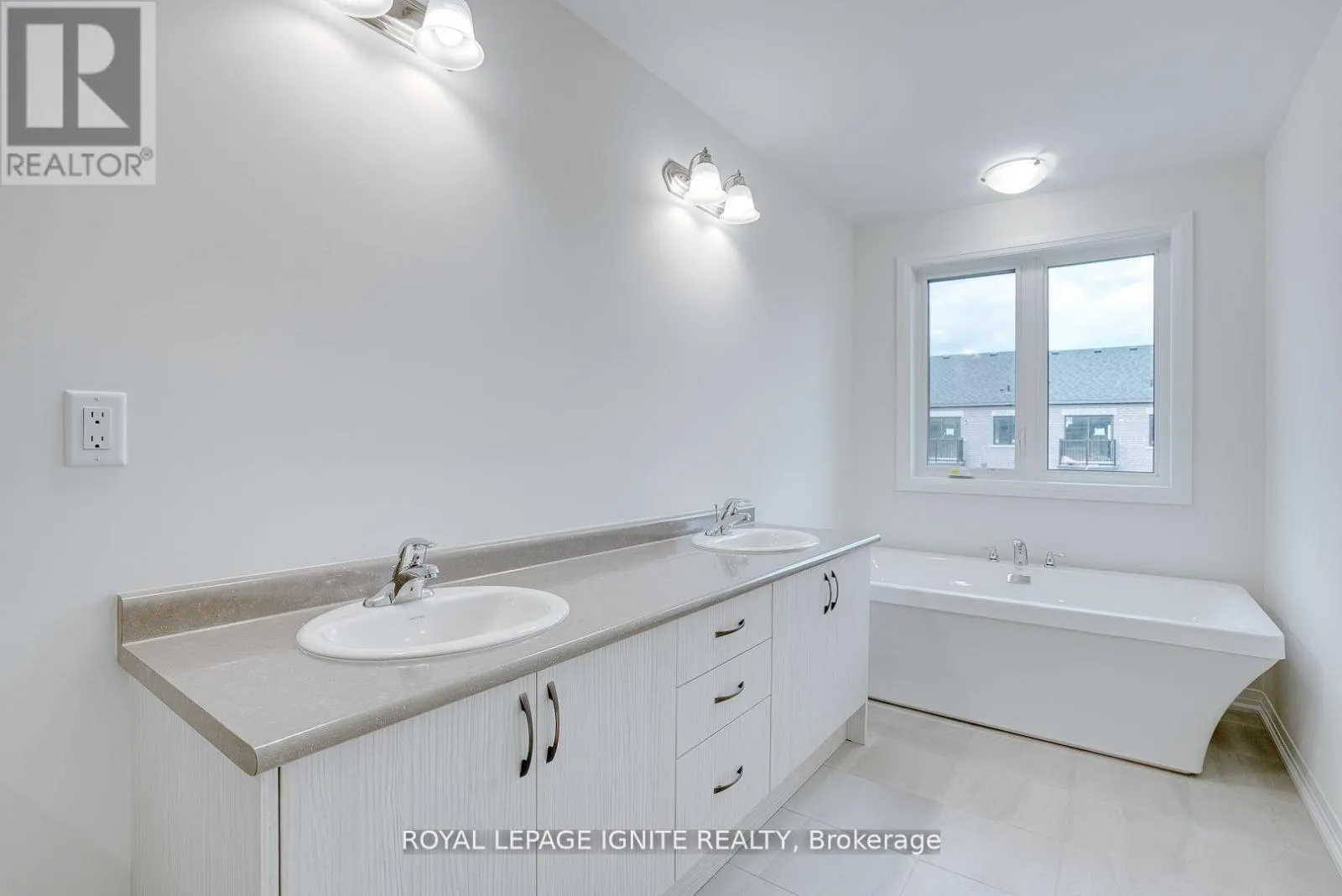 2709 PETER MATTHEWS DRIVE