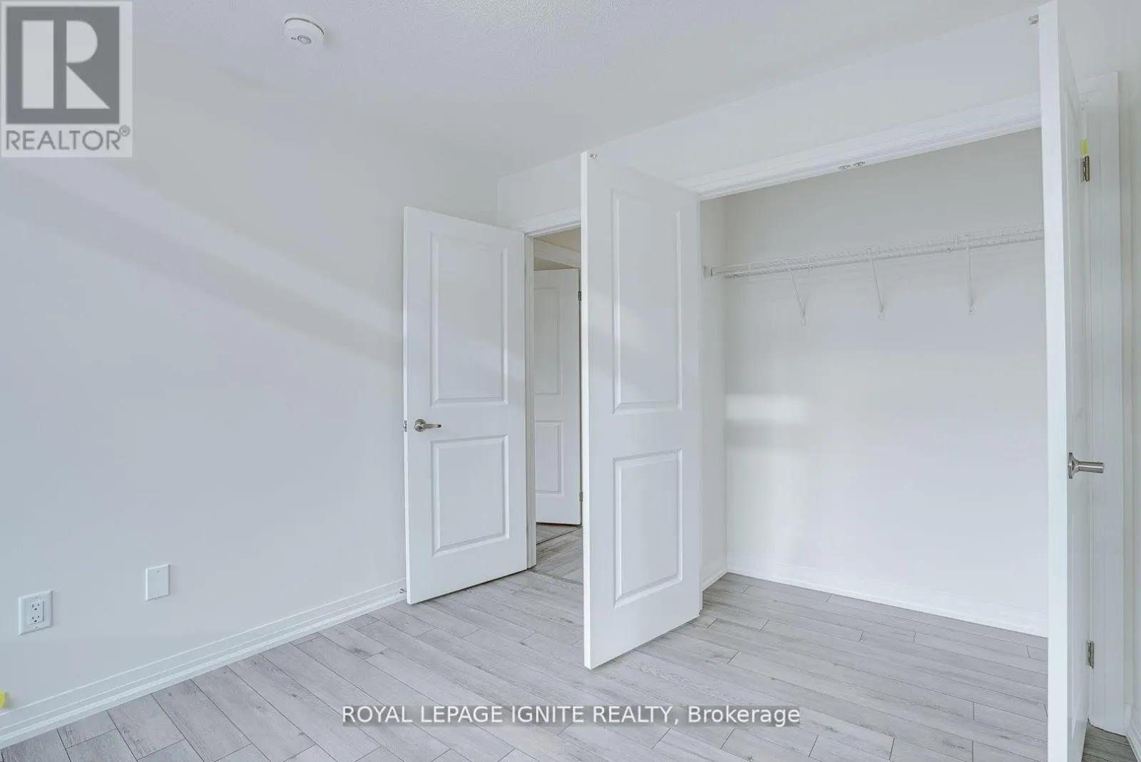 2709 PETER MATTHEWS DRIVE
