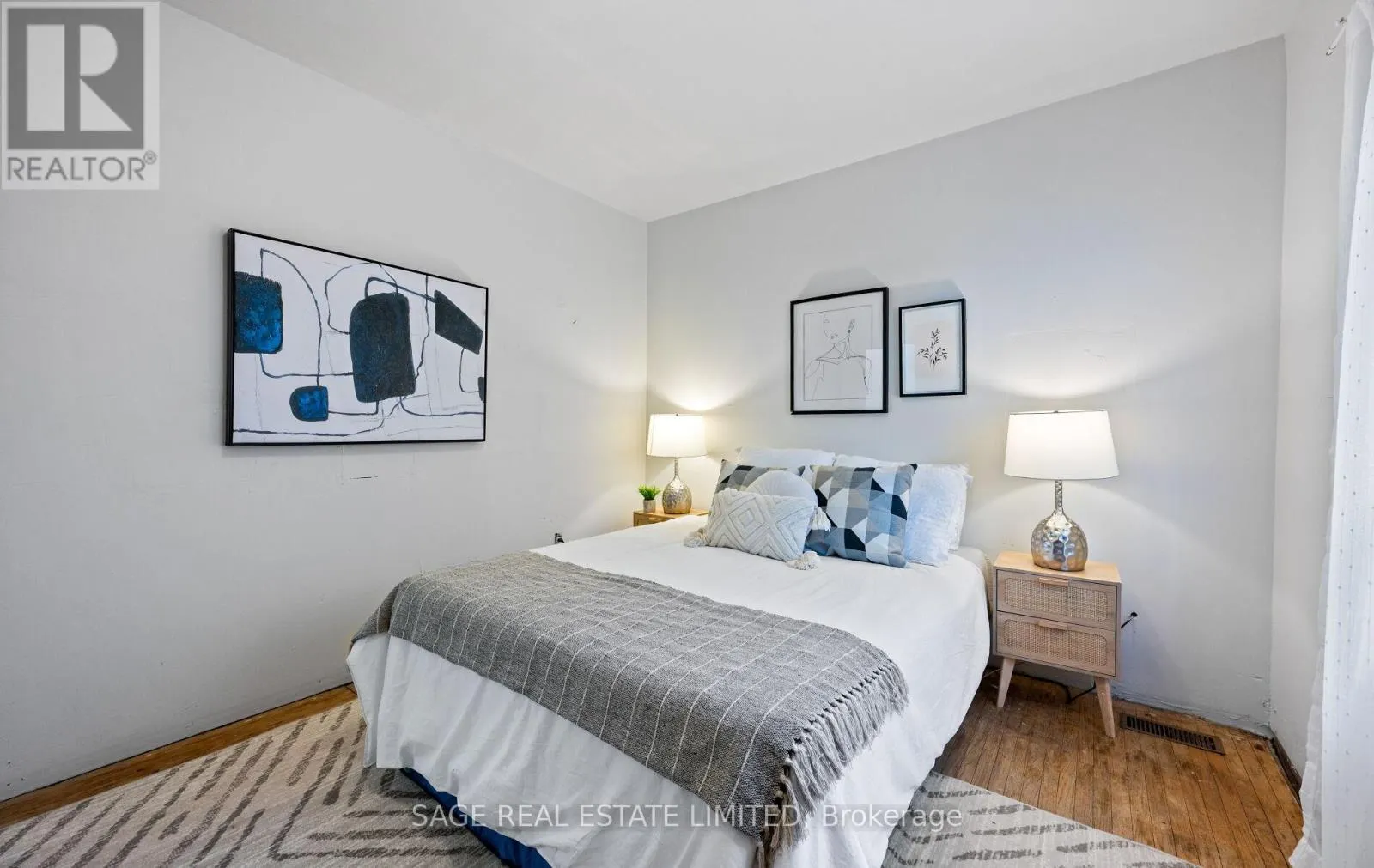 33 AVONLEA BOULEVARD