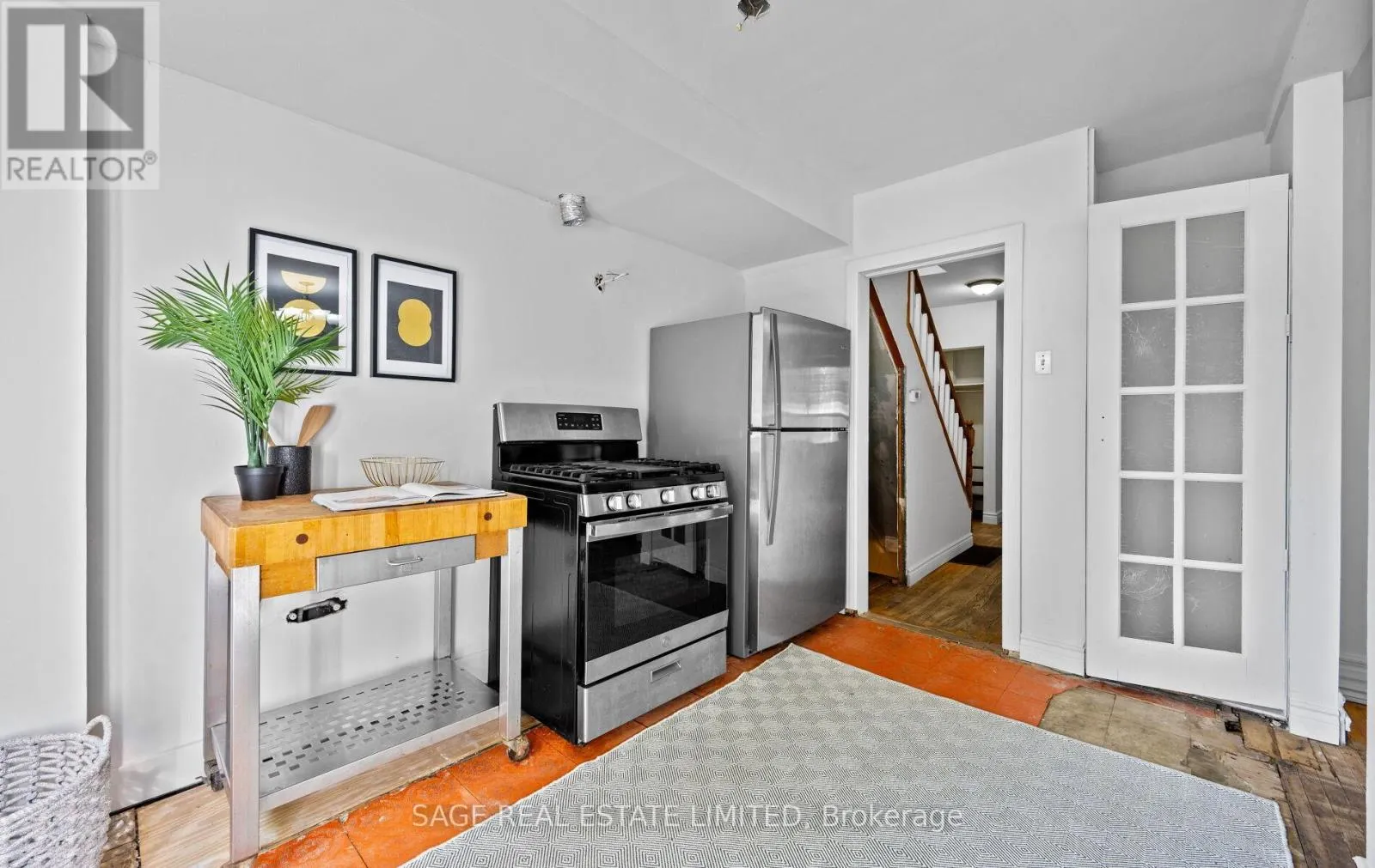 33 AVONLEA BOULEVARD