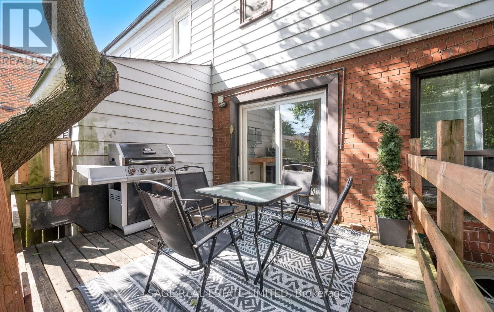 33 AVONLEA BOULEVARD