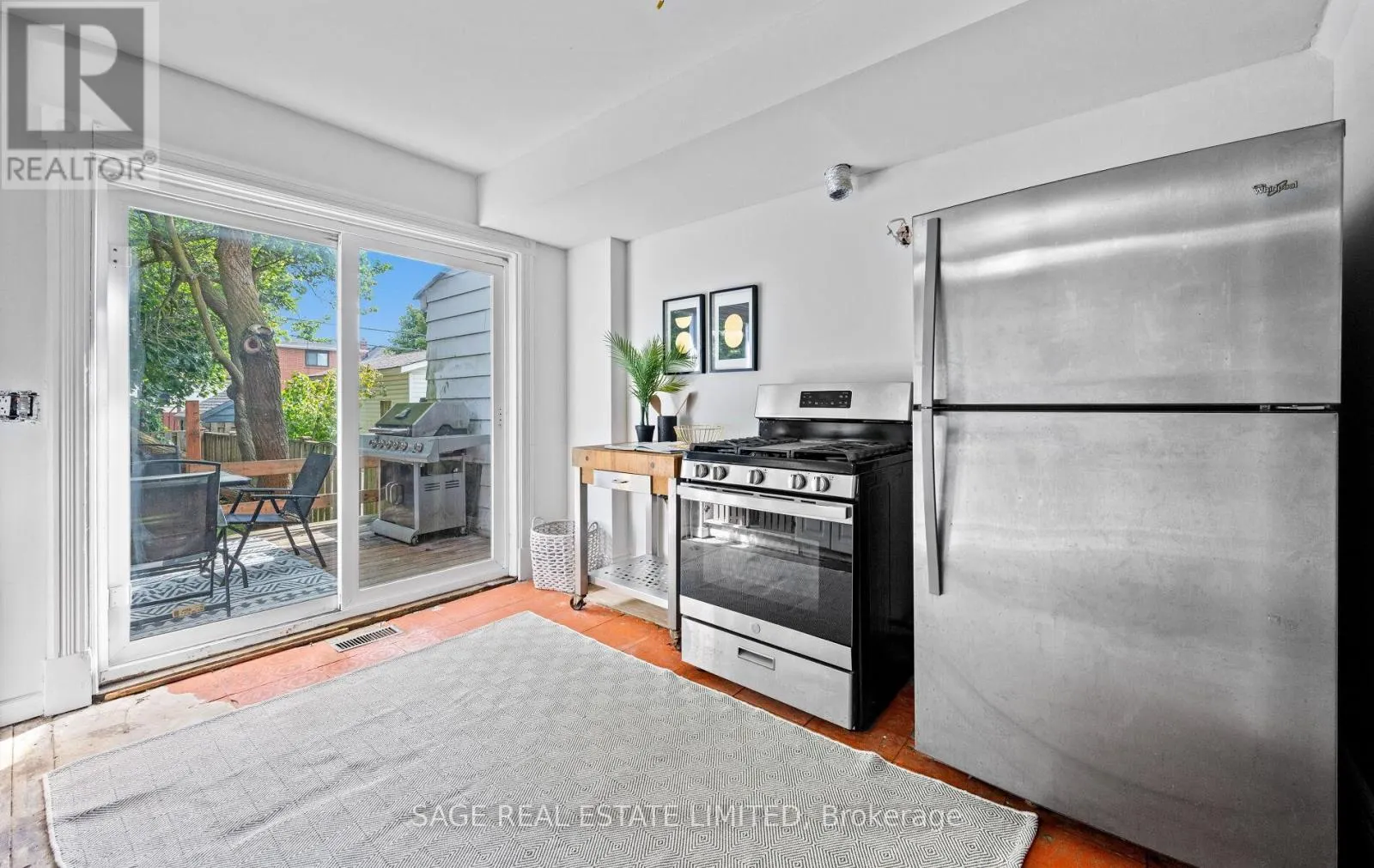 33 AVONLEA BOULEVARD