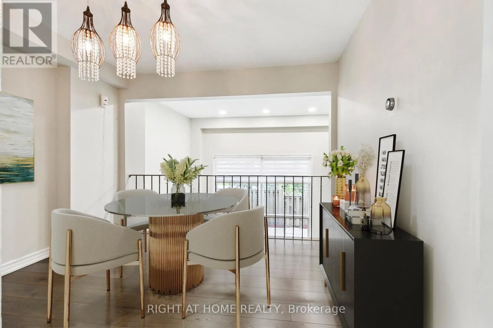 29 - 15 HUNTINGWOOD DRIVE