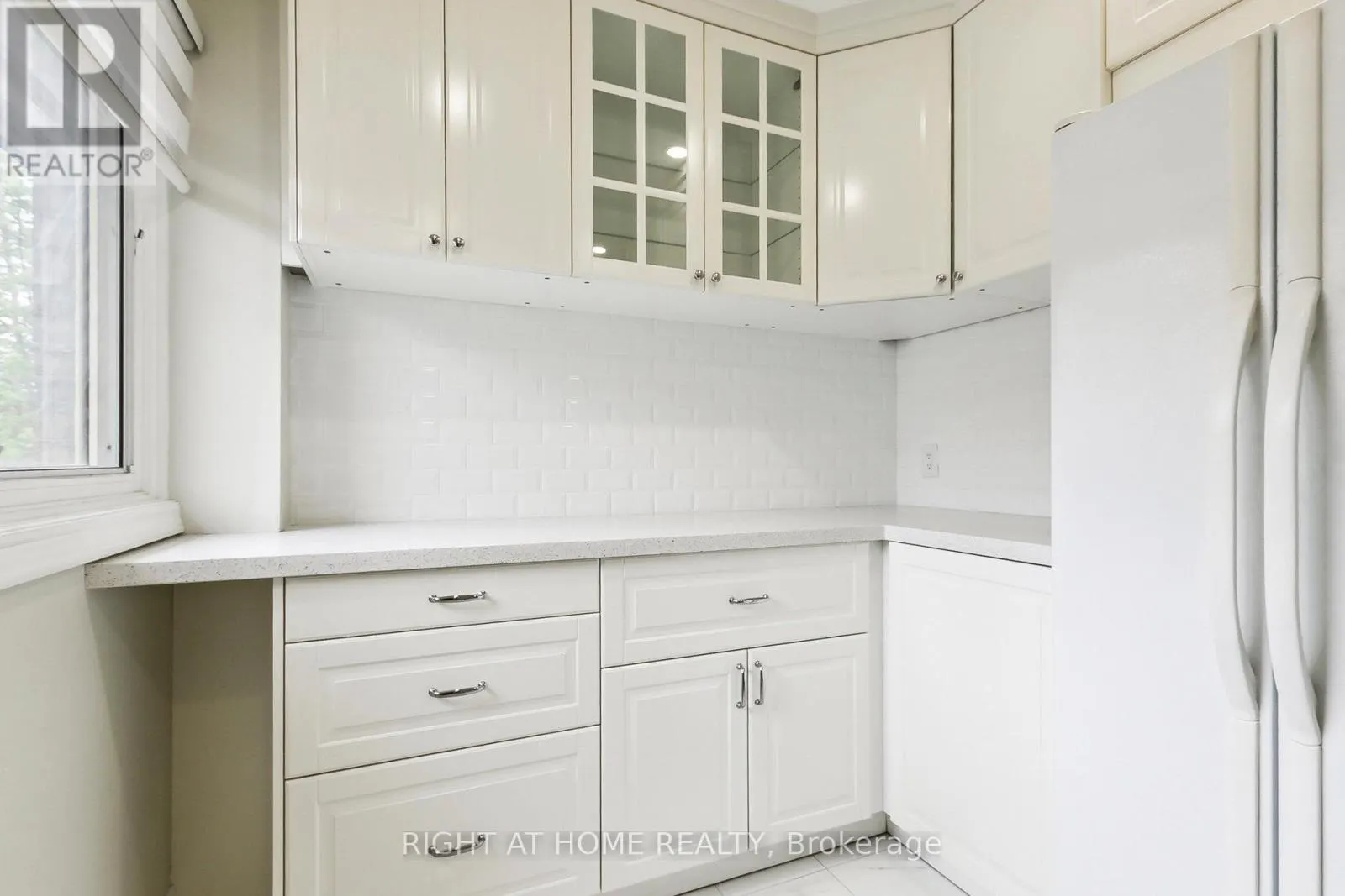29 - 15 HUNTINGWOOD DRIVE