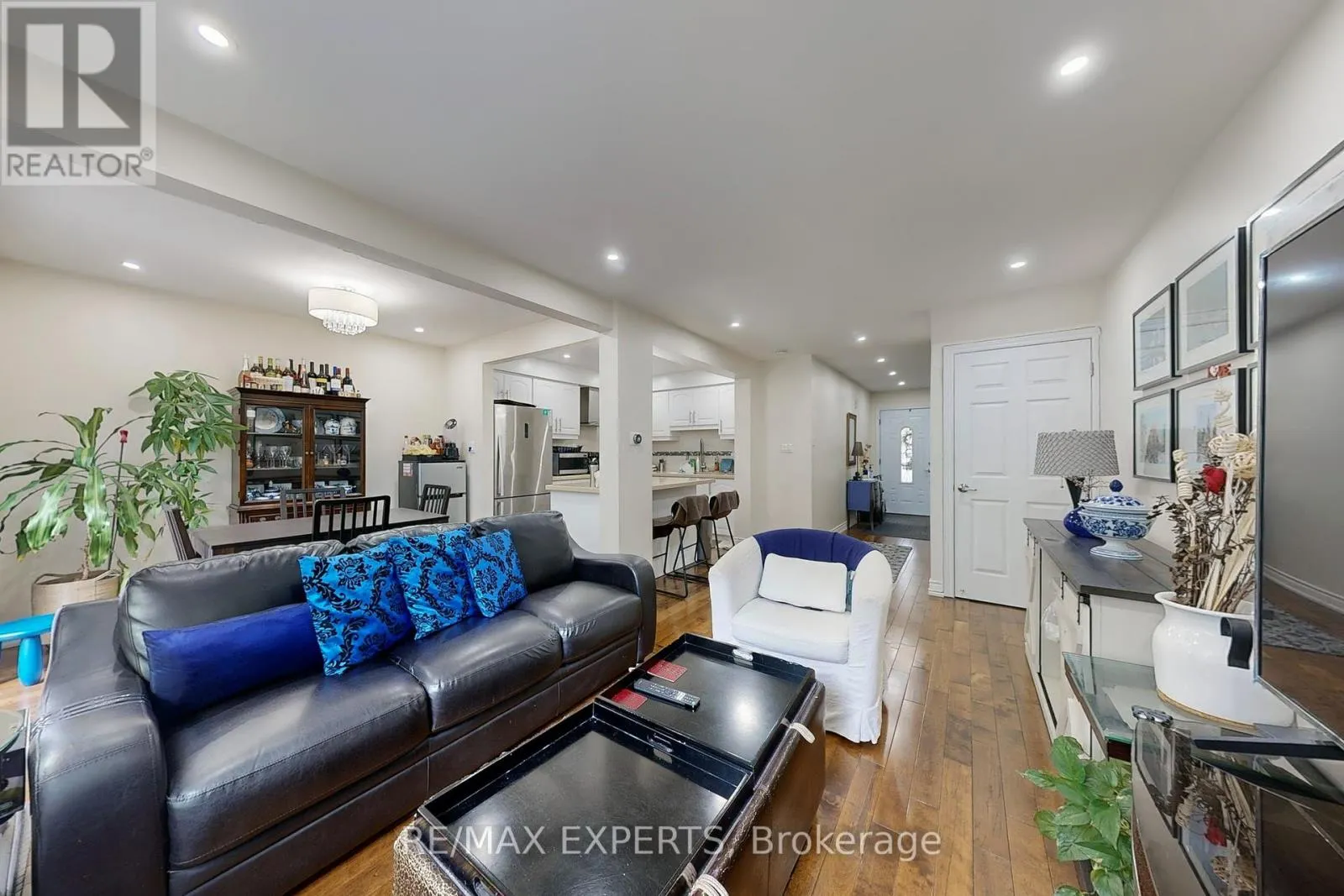 44 - 30 DUNDALK DRIVE