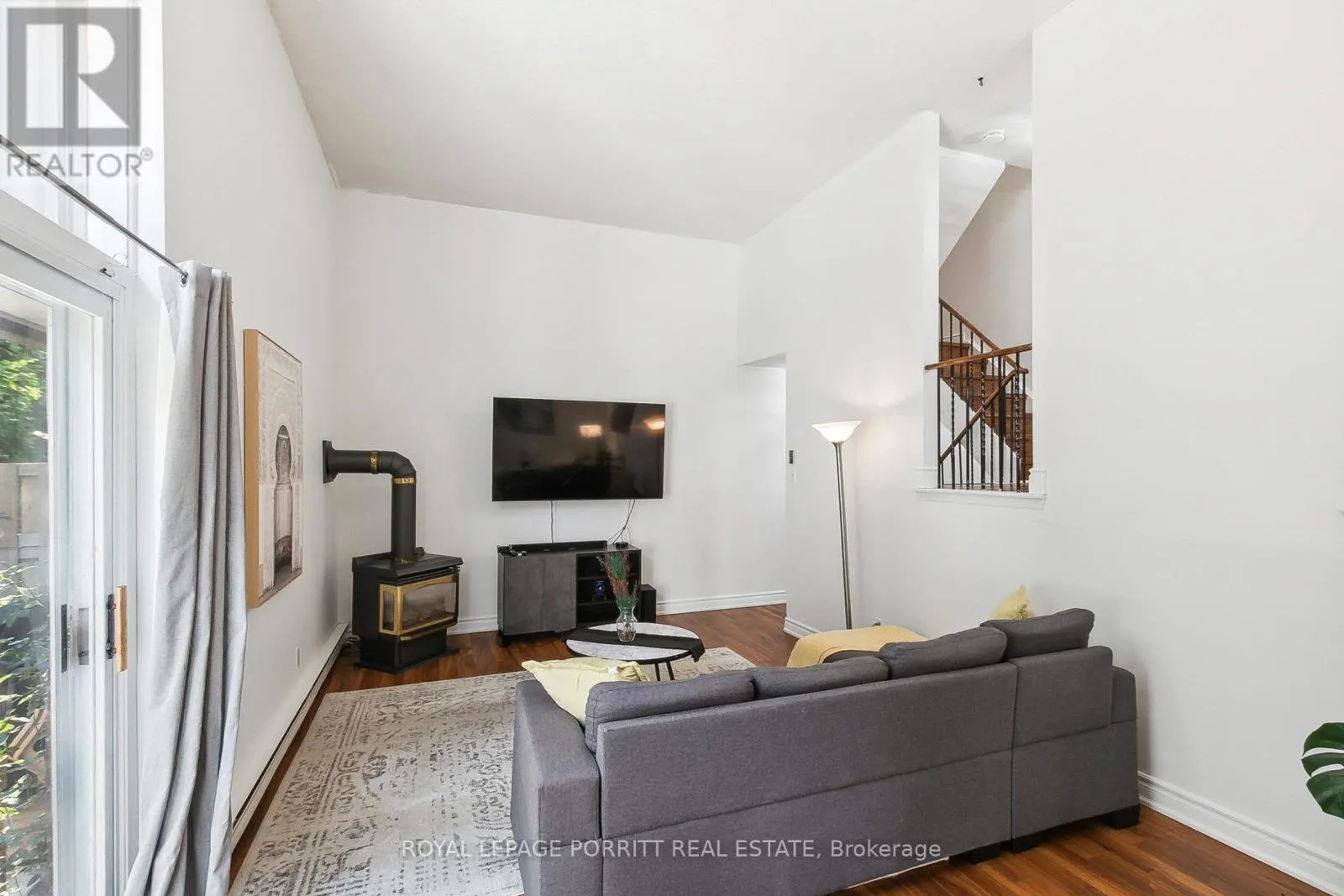17 - 1415 FIELDLIGHT BOULEVARD